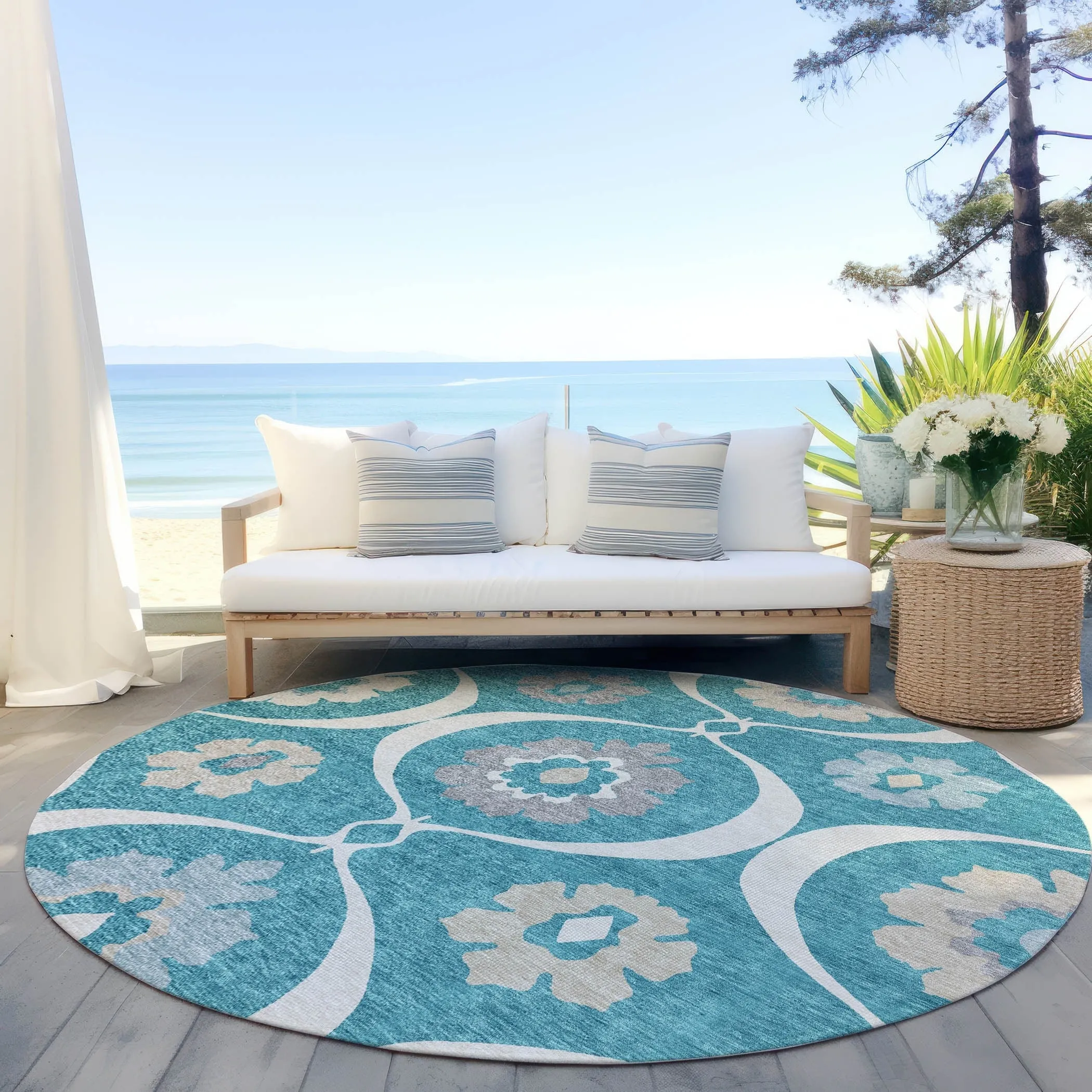 Machine Washable Indoor/ Outdoor Chantille Floral Geo Rug