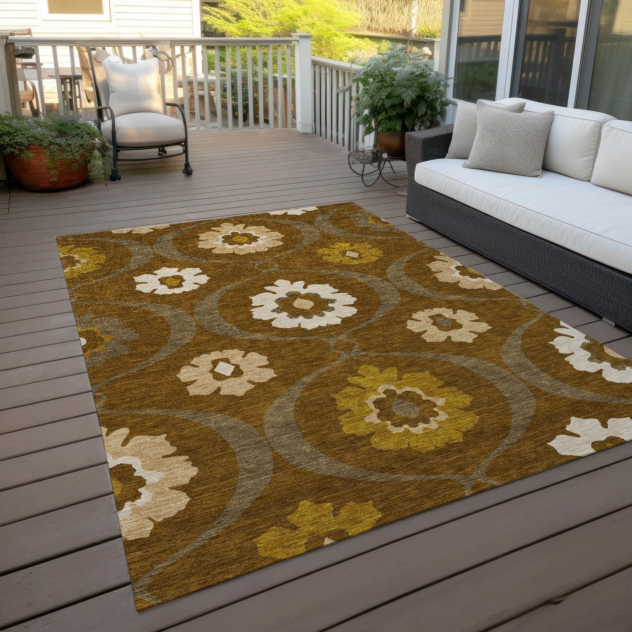 Machine Washable Indoor/ Outdoor Chantille Floral Geo Rug