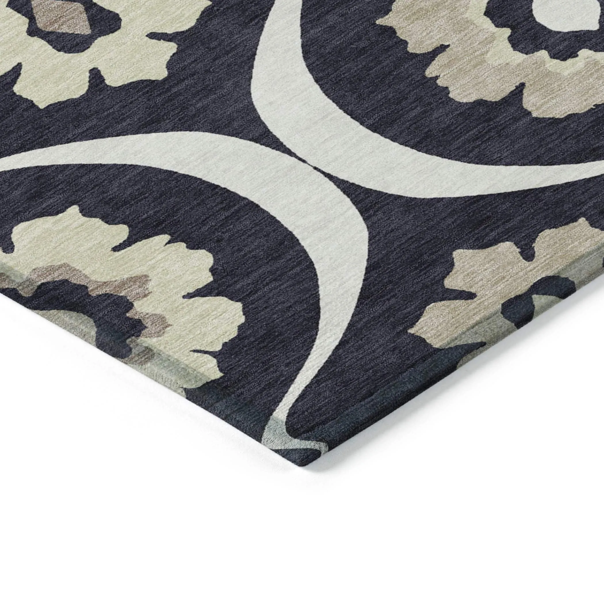 Machine Washable Indoor/ Outdoor Chantille Floral Geo Rug