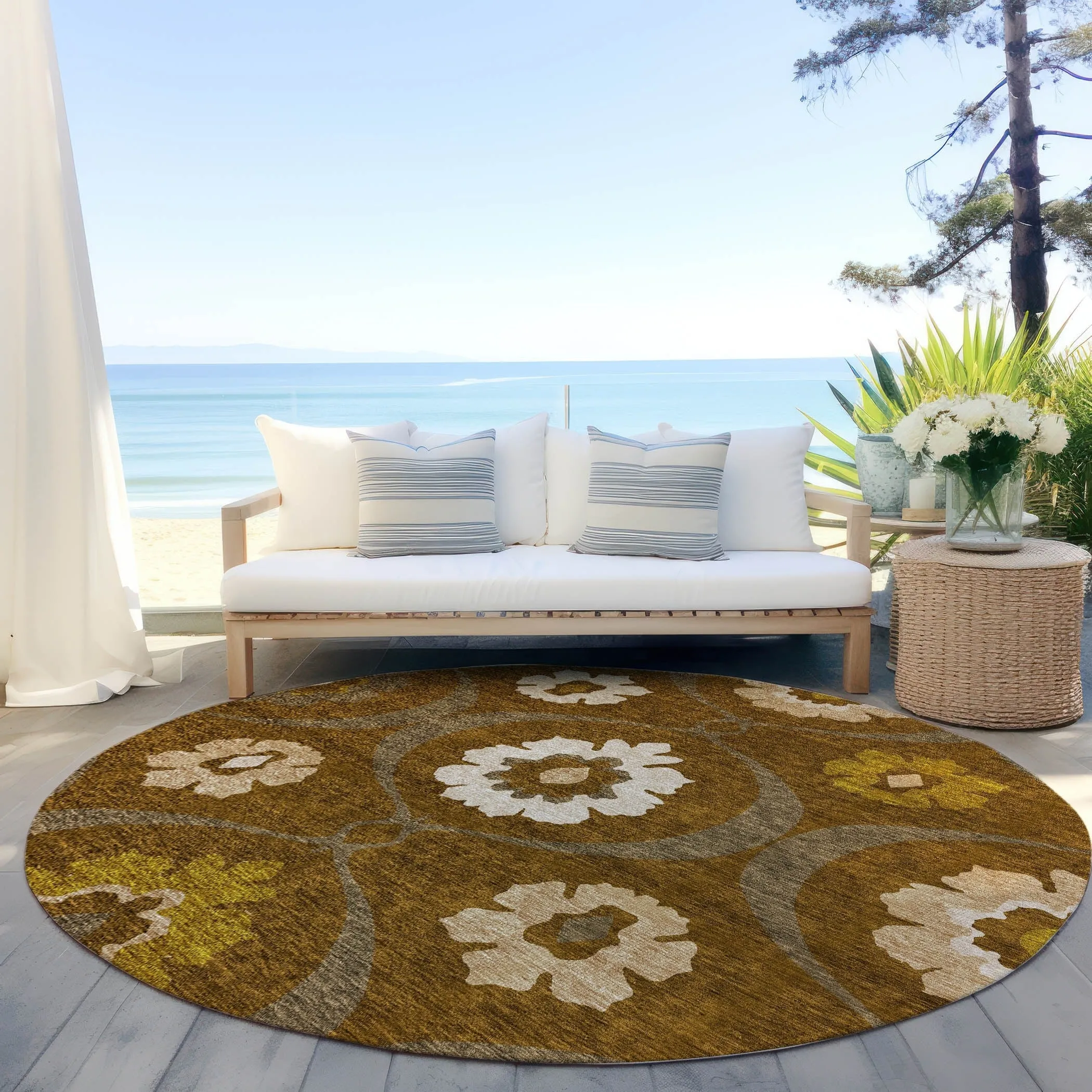 Machine Washable Indoor/ Outdoor Chantille Floral Geo Rug