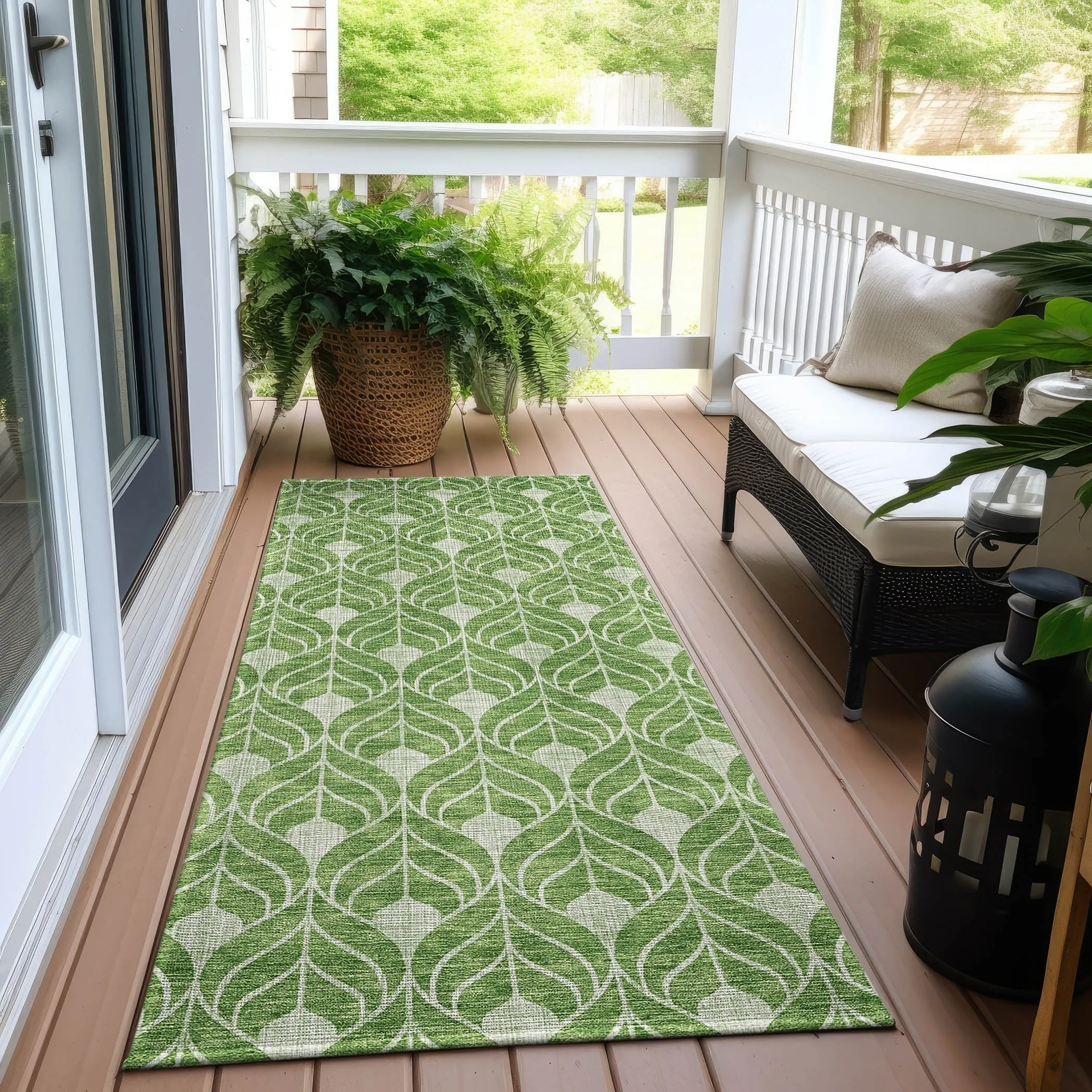 Machine Washable Indoor/ Outdoor Chantille Geo Teardrop Rug