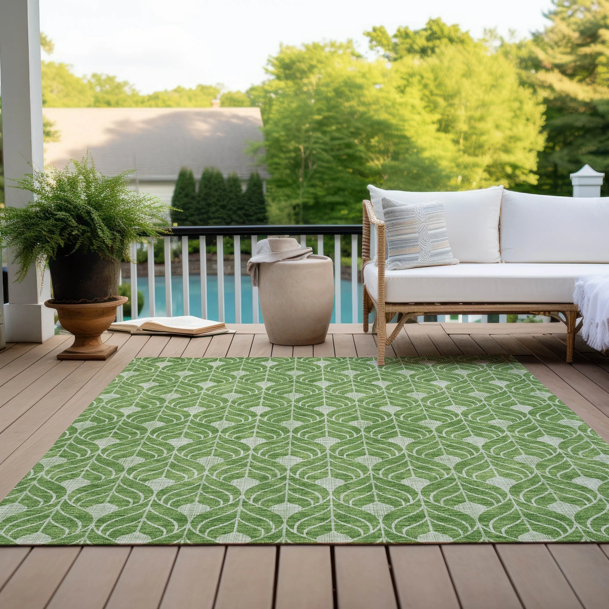 Machine Washable Indoor/ Outdoor Chantille Geo Teardrop Rug