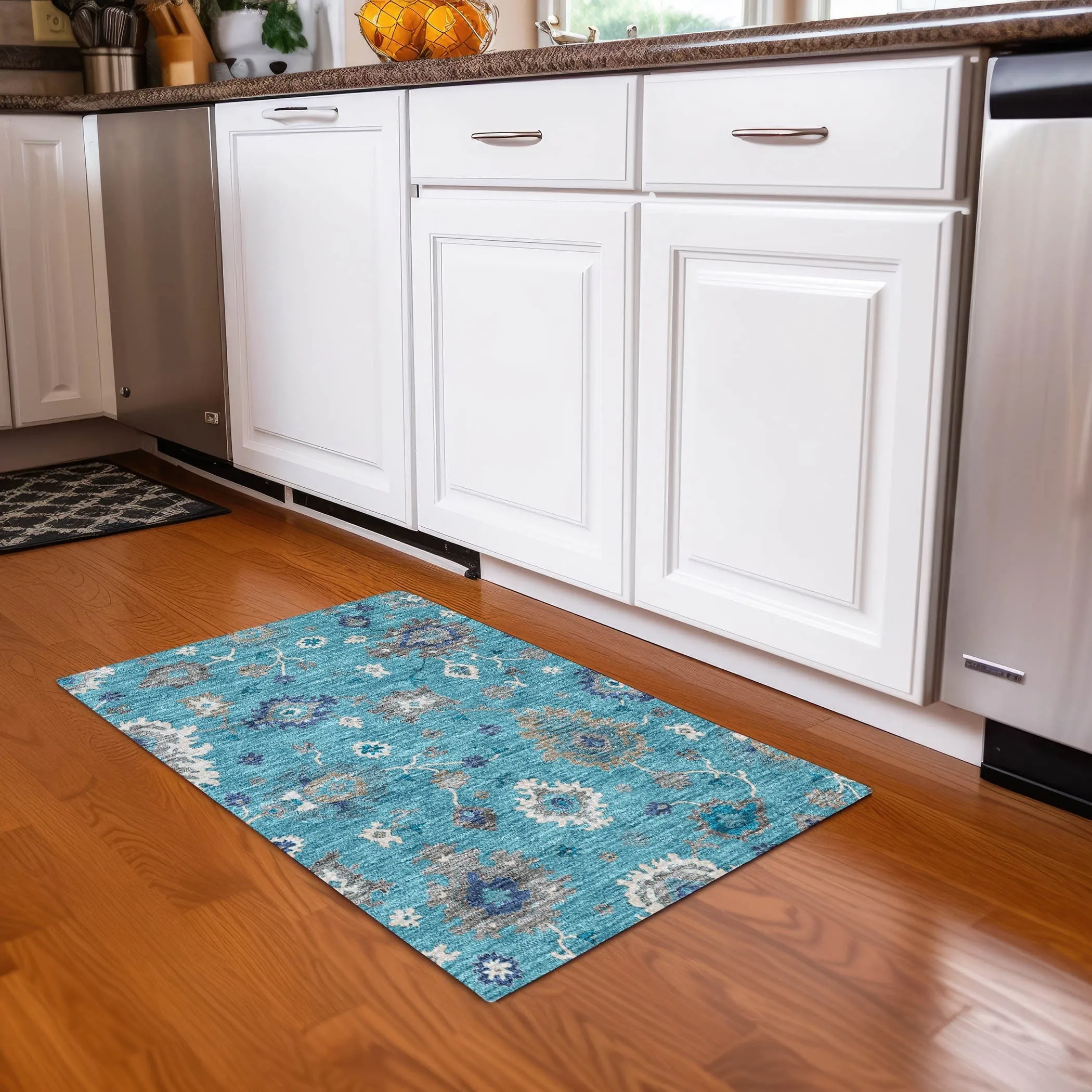 Machine Washable Indoor/ Outdoor Chantille Kashan Traditonal Rug