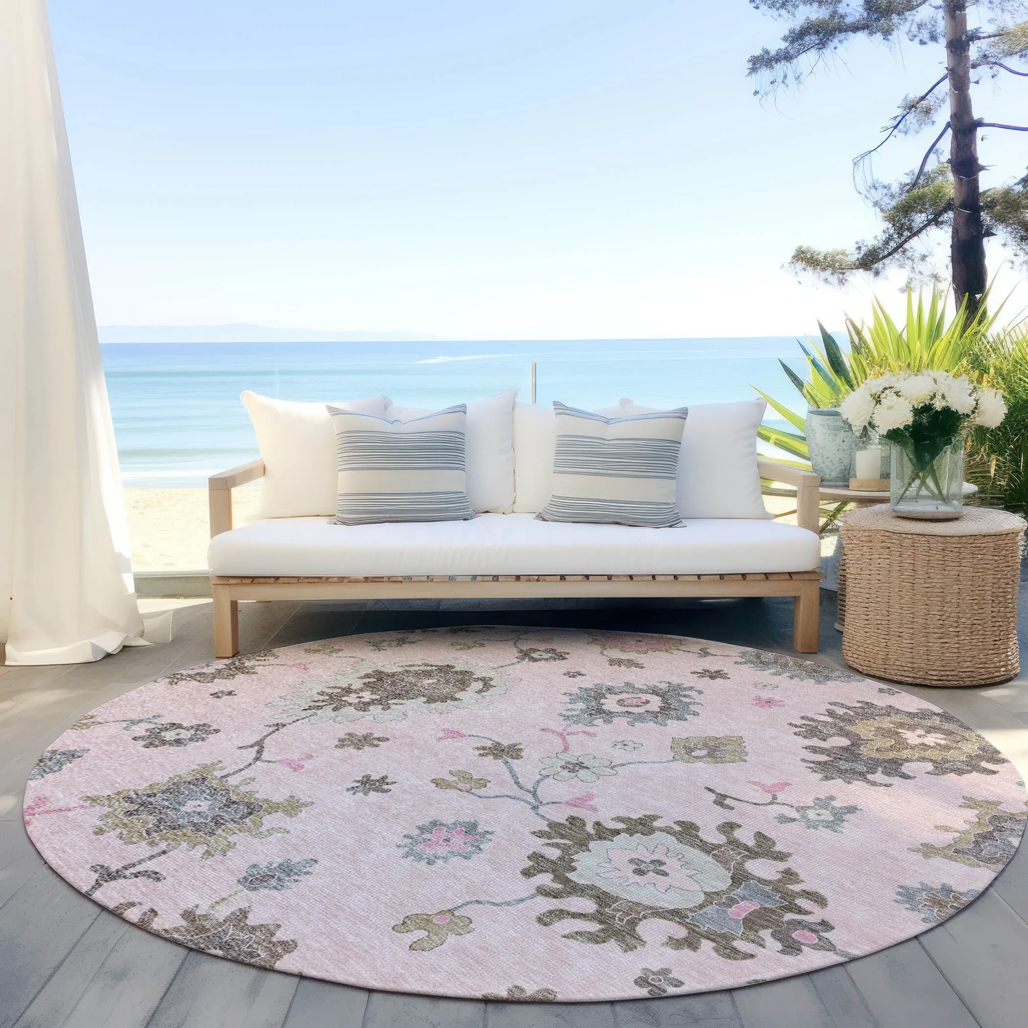 Machine Washable Indoor/ Outdoor Chantille Kashan Traditonal Rug