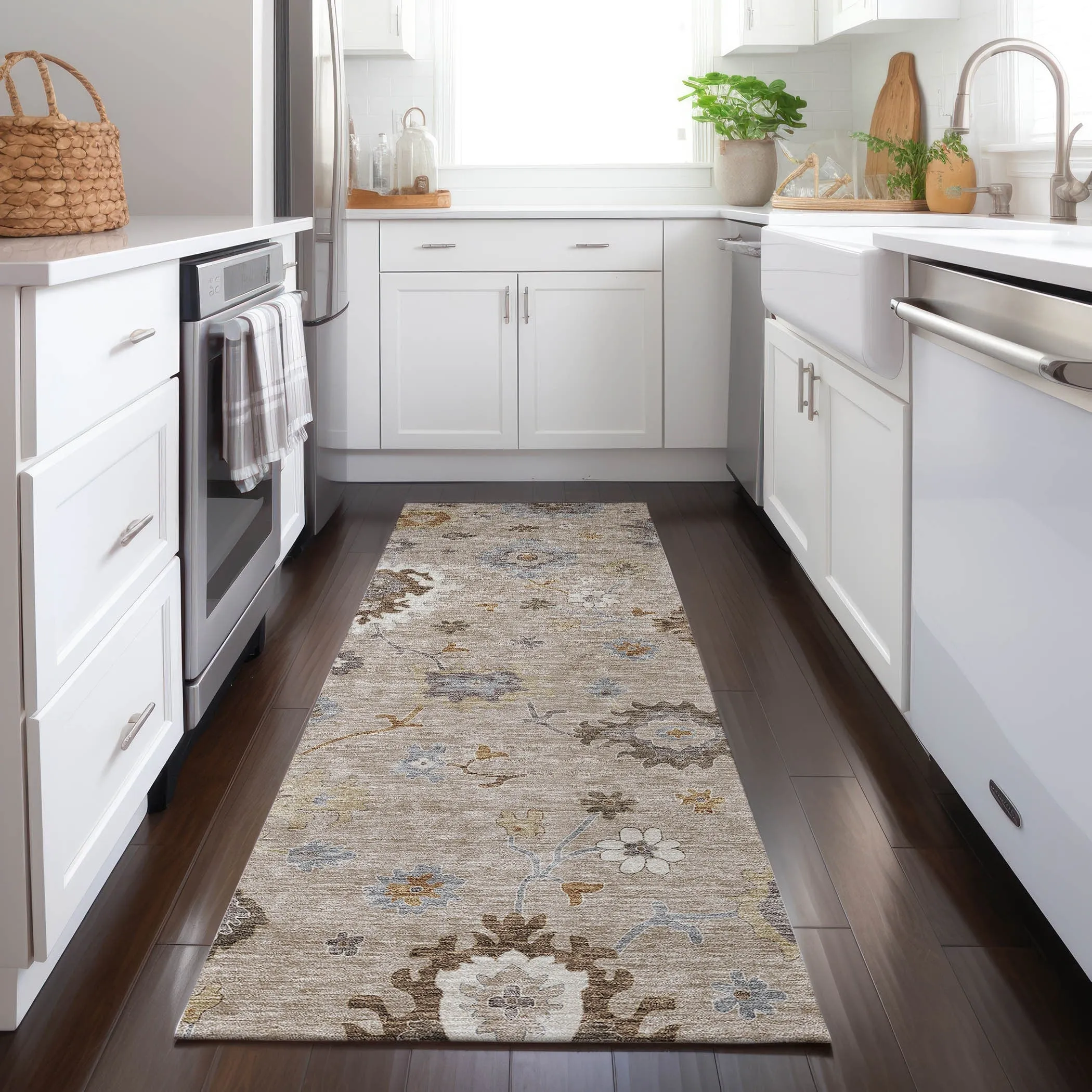 Machine Washable Indoor/ Outdoor Chantille Kashan Traditonal Rug