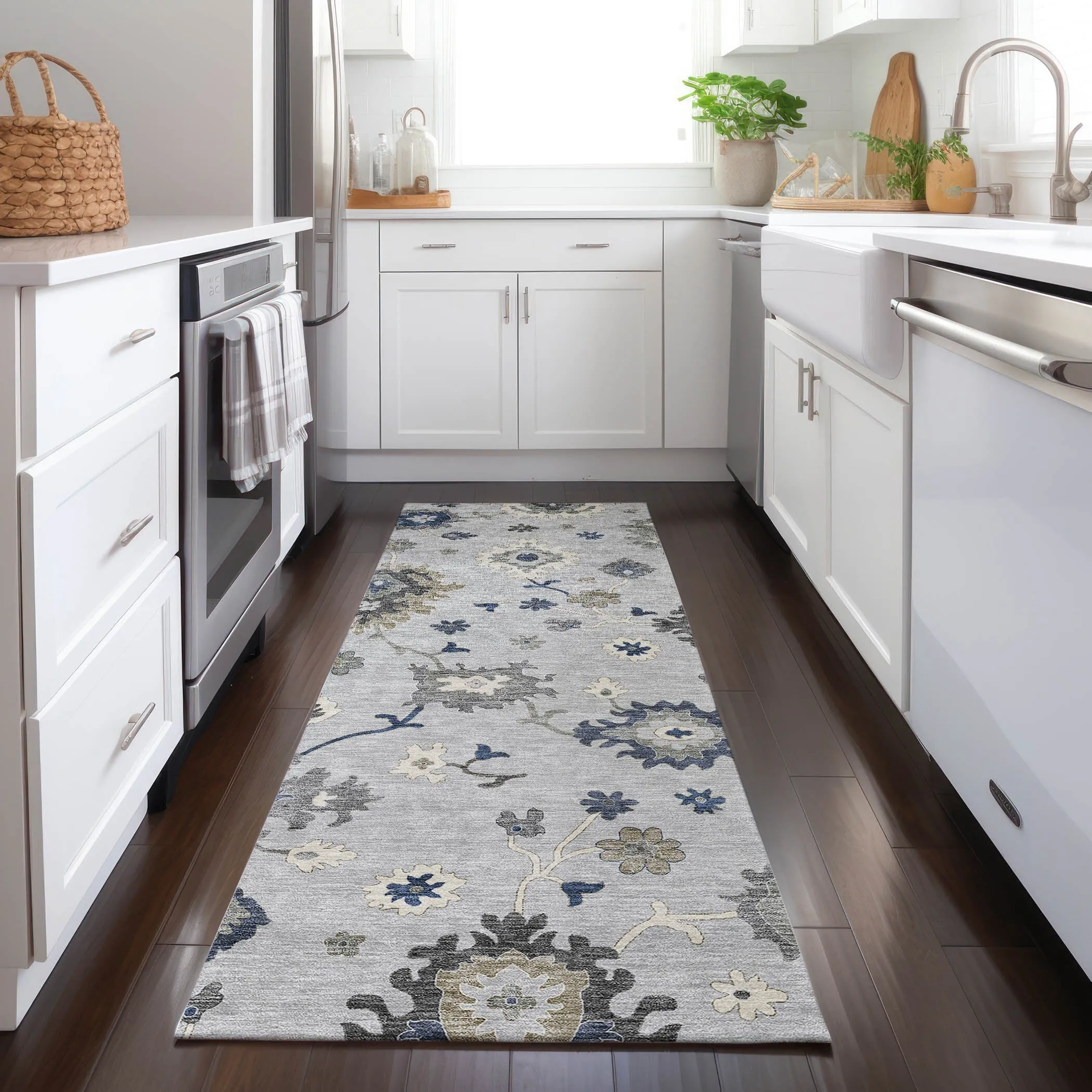 Machine Washable Indoor/ Outdoor Chantille Kashan Traditonal Rug