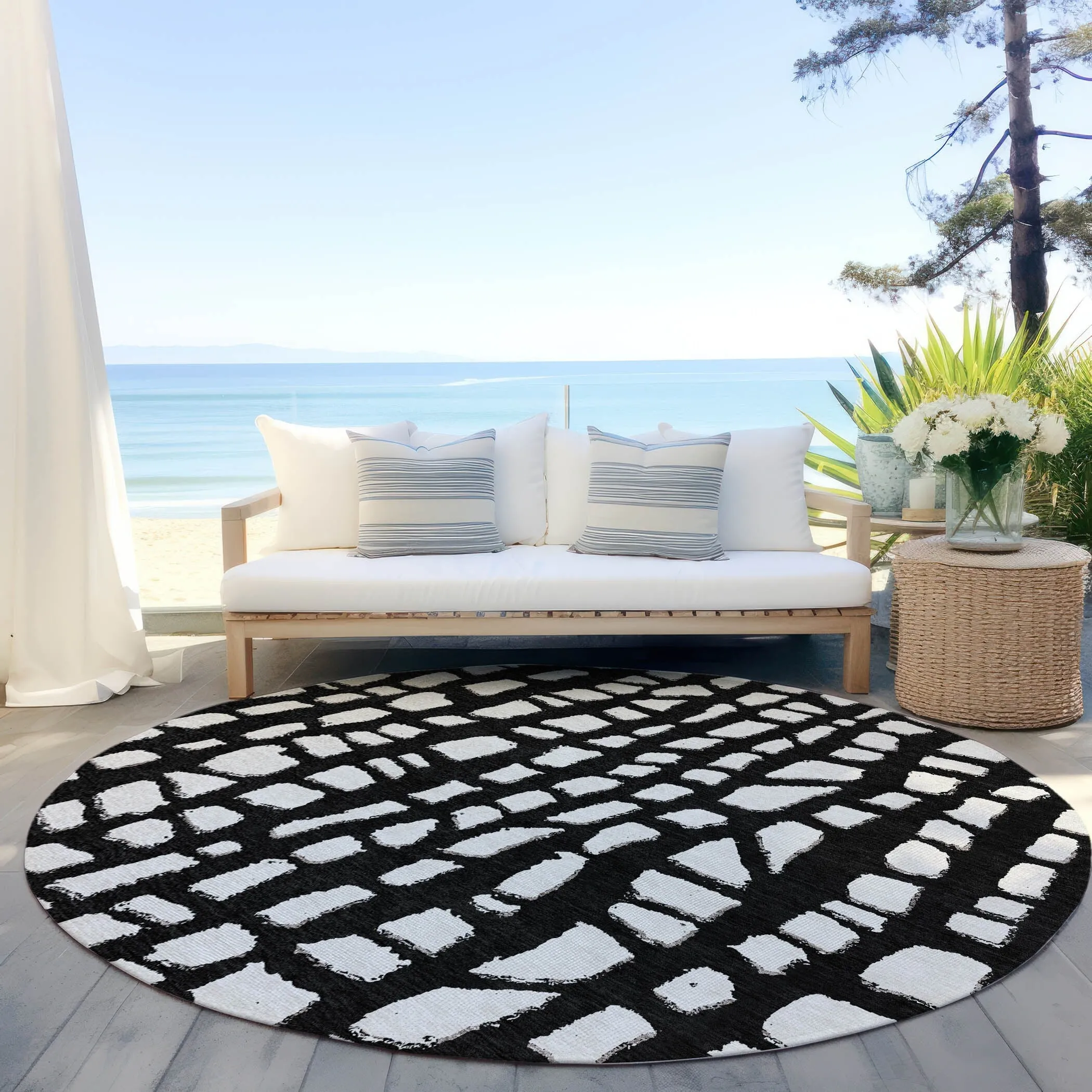Machine Washable Indoor/ Outdoor Chantille Modern Abstract Rug