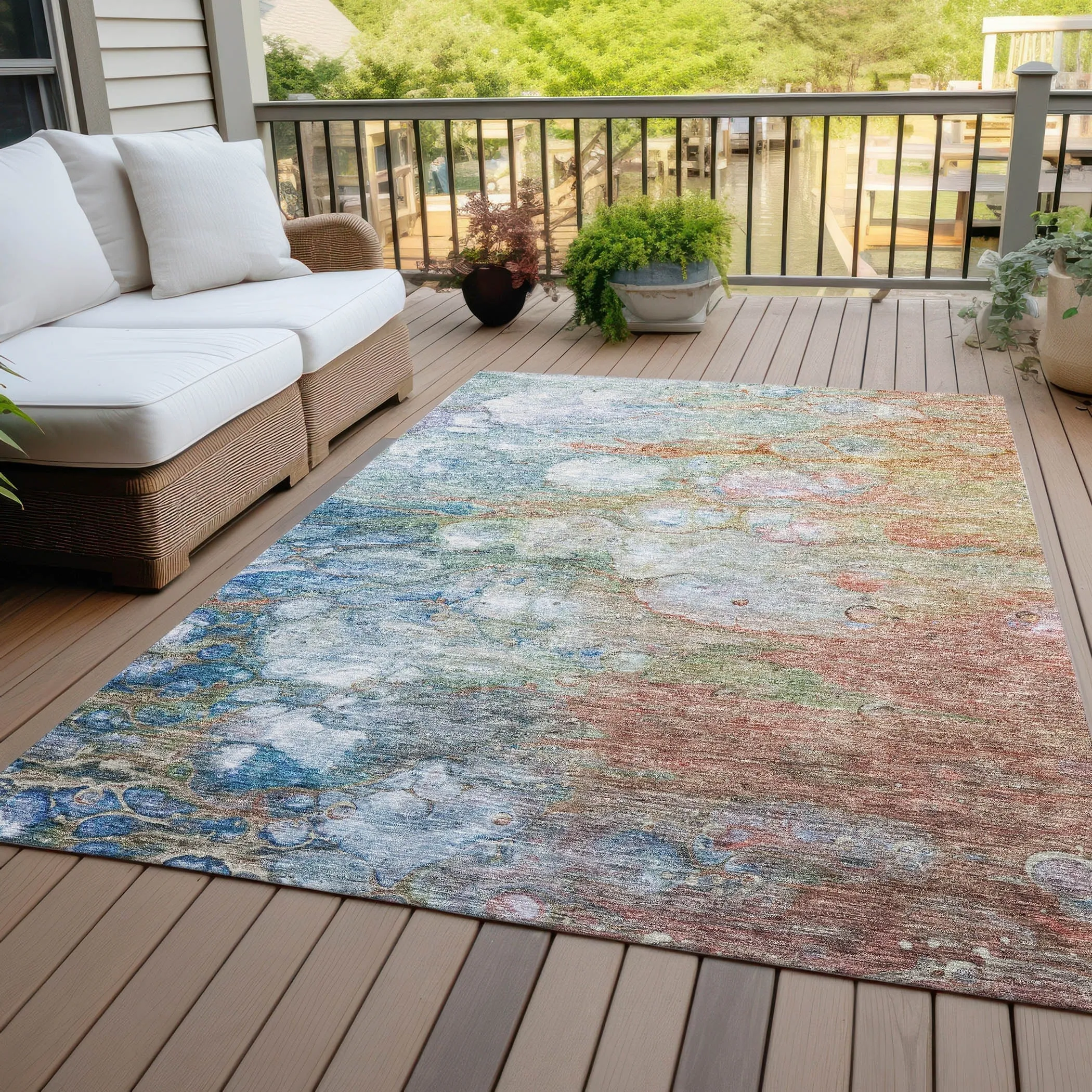Machine Washable Indoor/ Outdoor Chantille Modern Abstract Rug