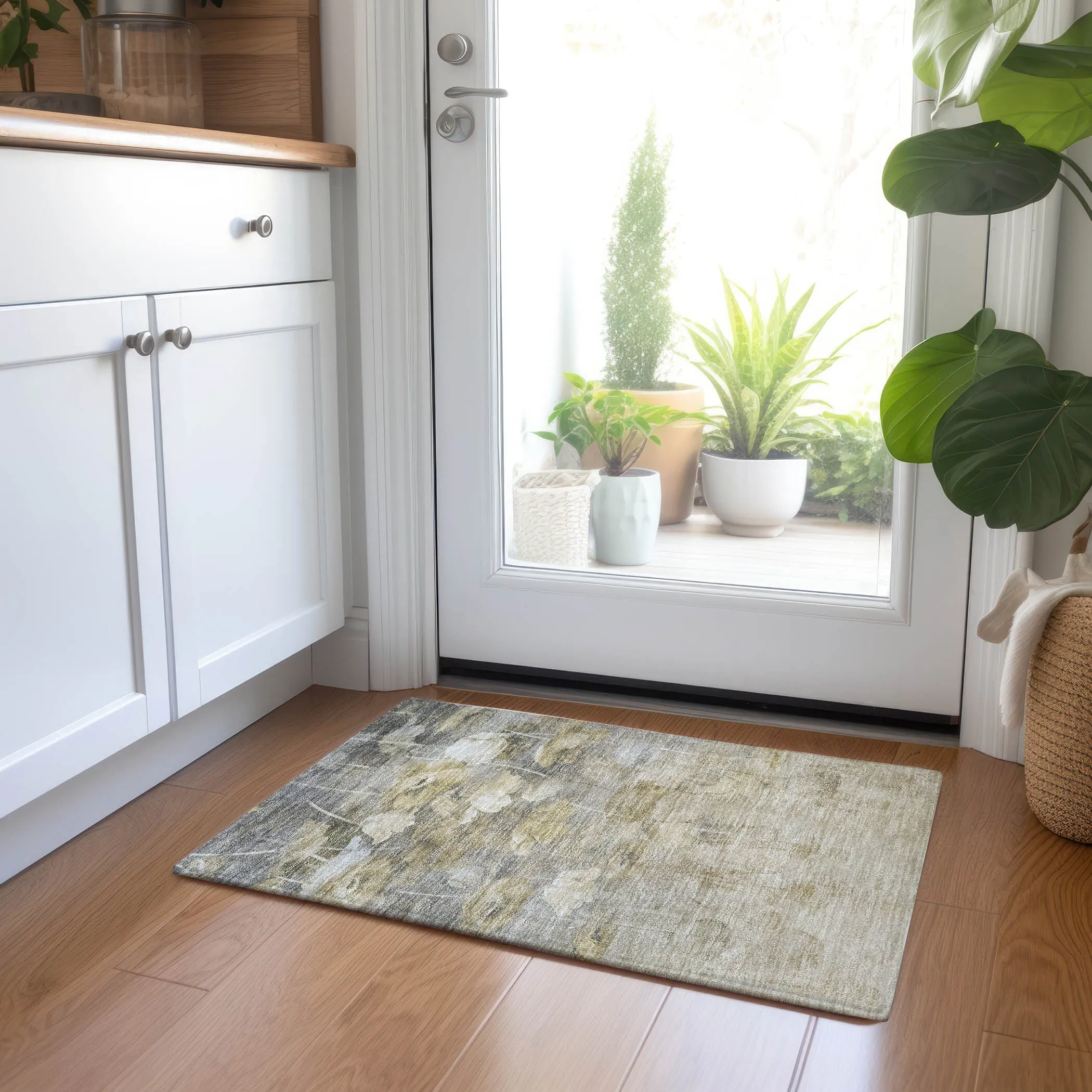 Machine Washable Indoor/ Outdoor Chantille Modern Floral Rug