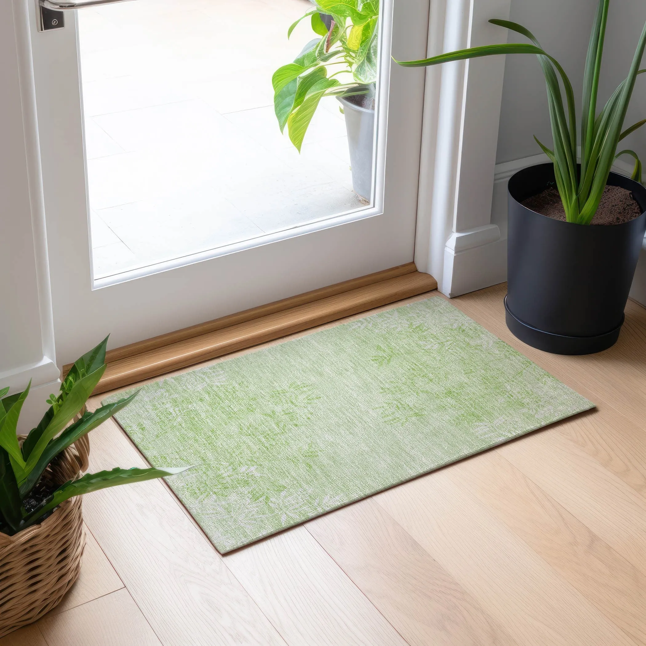 Machine Washable Indoor/ Outdoor Chantille Modern Garden Rug