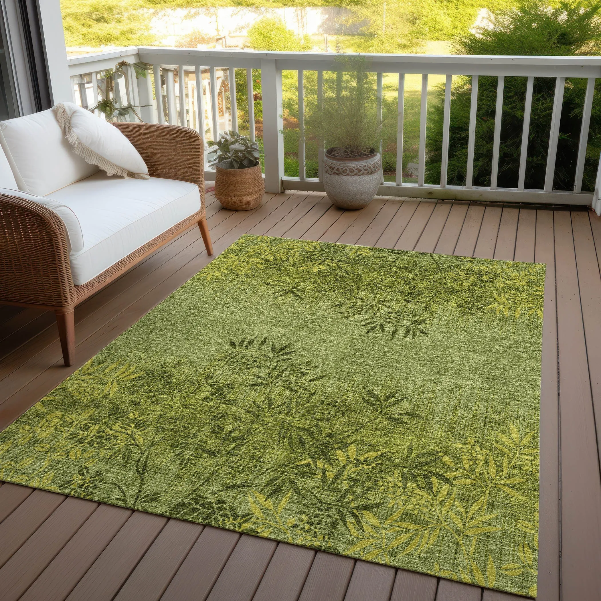 Machine Washable Indoor/ Outdoor Chantille Modern Garden Rug