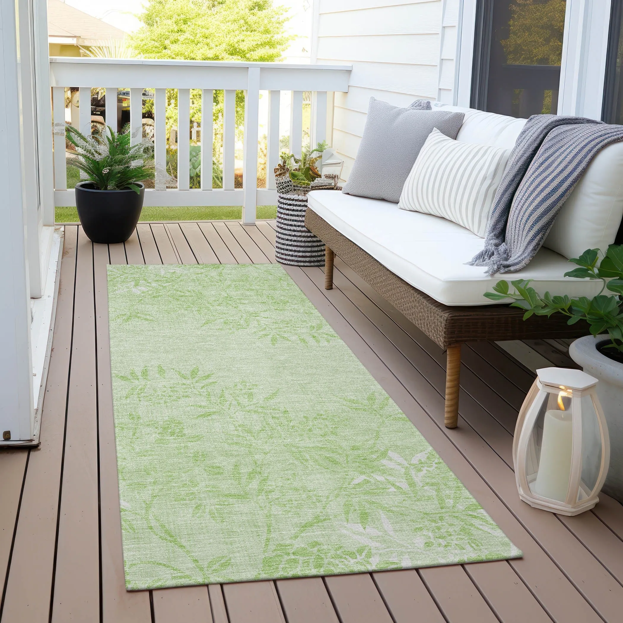Machine Washable Indoor/ Outdoor Chantille Modern Garden Rug