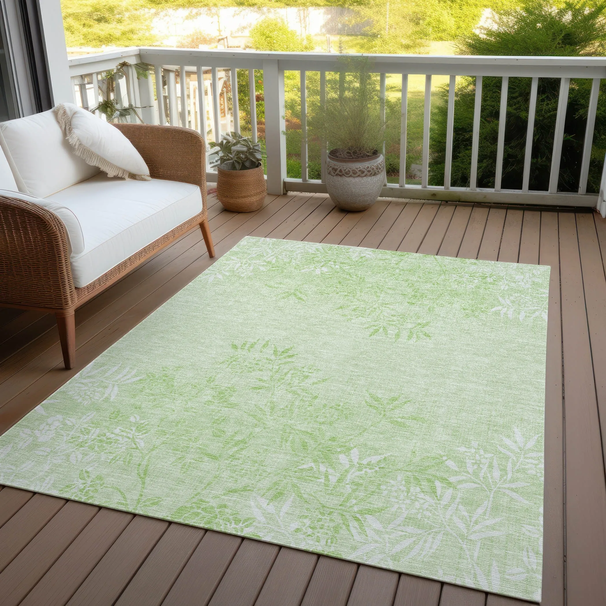 Machine Washable Indoor/ Outdoor Chantille Modern Garden Rug