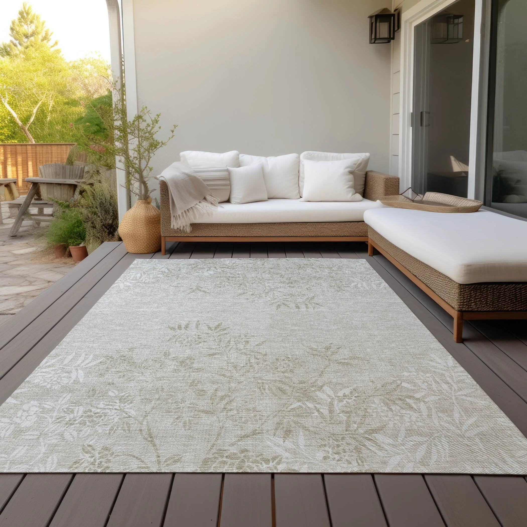 Machine Washable Indoor/ Outdoor Chantille Modern Garden Rug