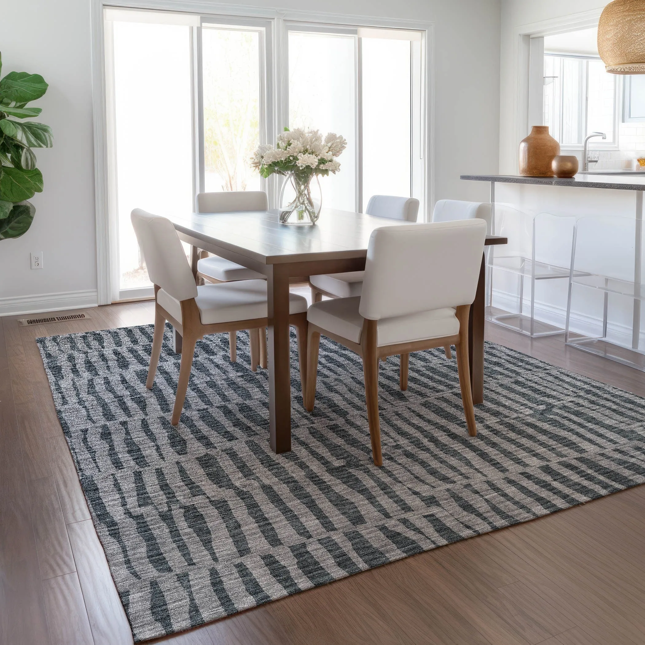 Machine Washable Indoor/ Outdoor Chantille Modern Geo Rug
