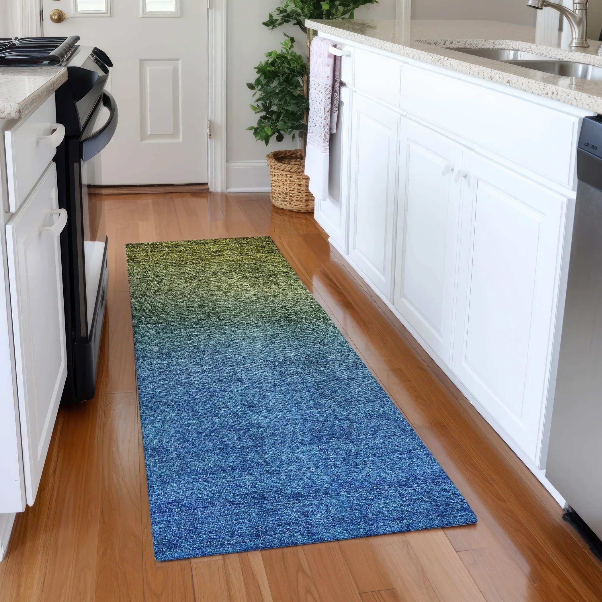 Machine Washable Indoor/ Outdoor Chantille Modern Ombre Rug