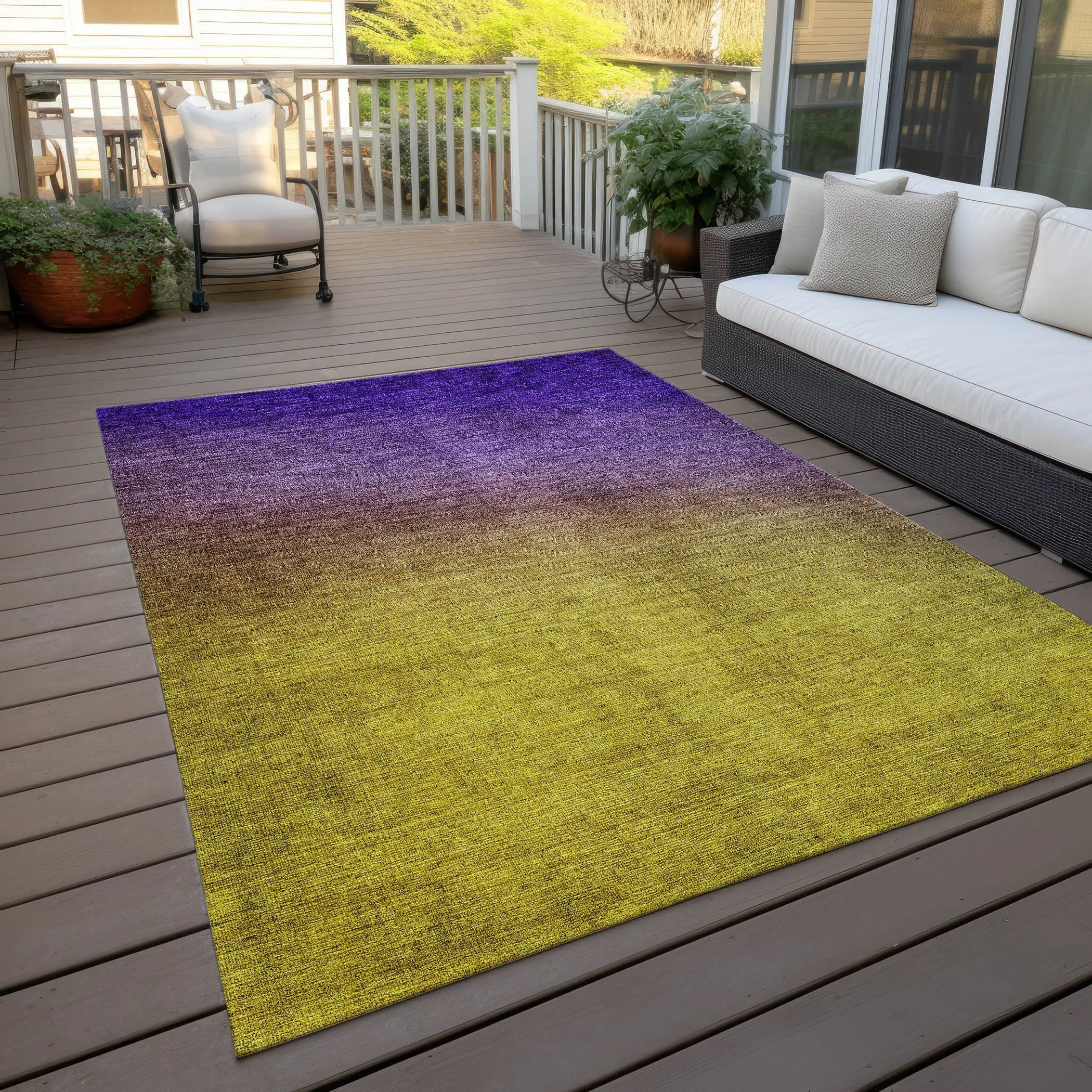 Machine Washable Indoor/ Outdoor Chantille Modern Ombre Rug