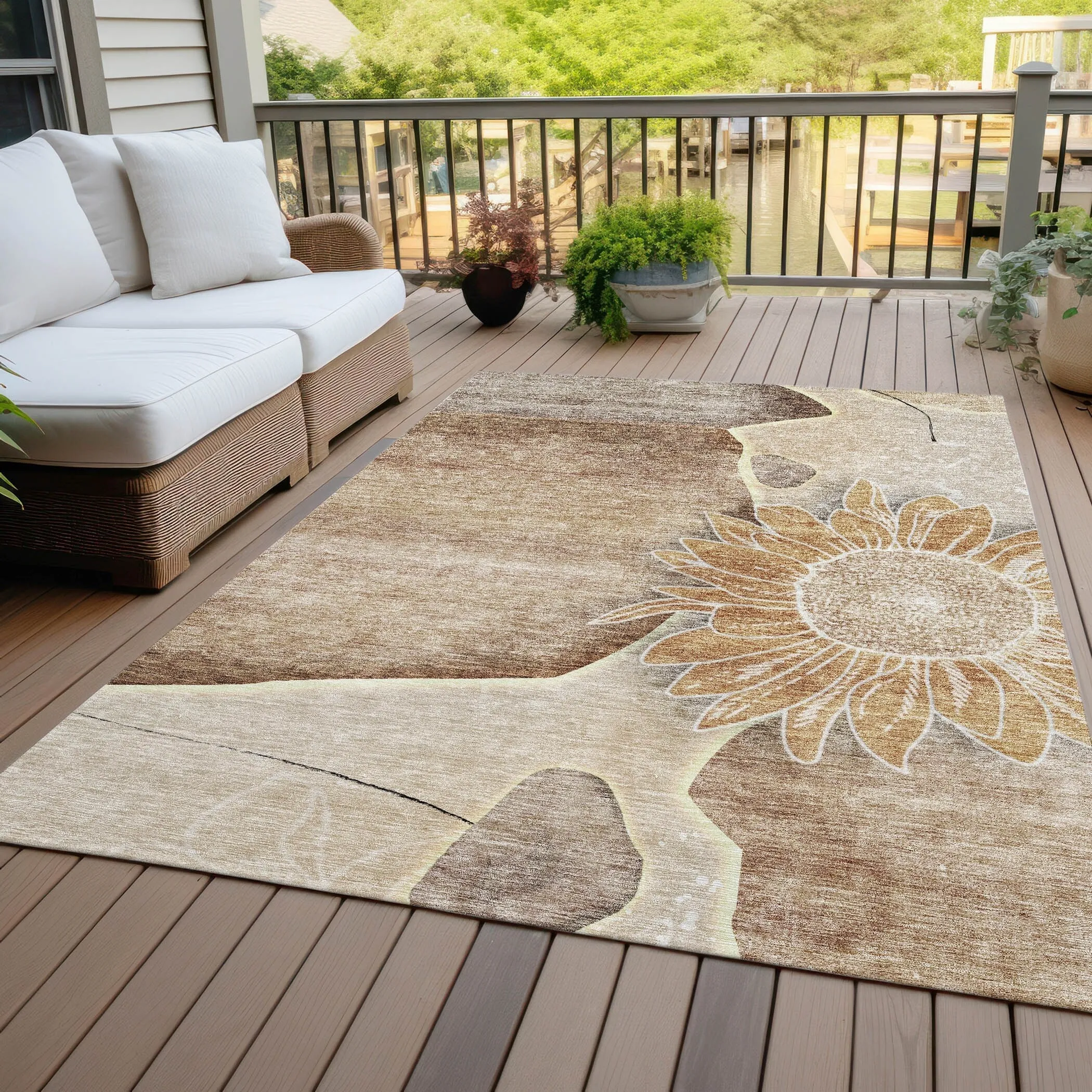 Machine Washable Indoor/ Outdoor Chantille Modern Sunflower Rug