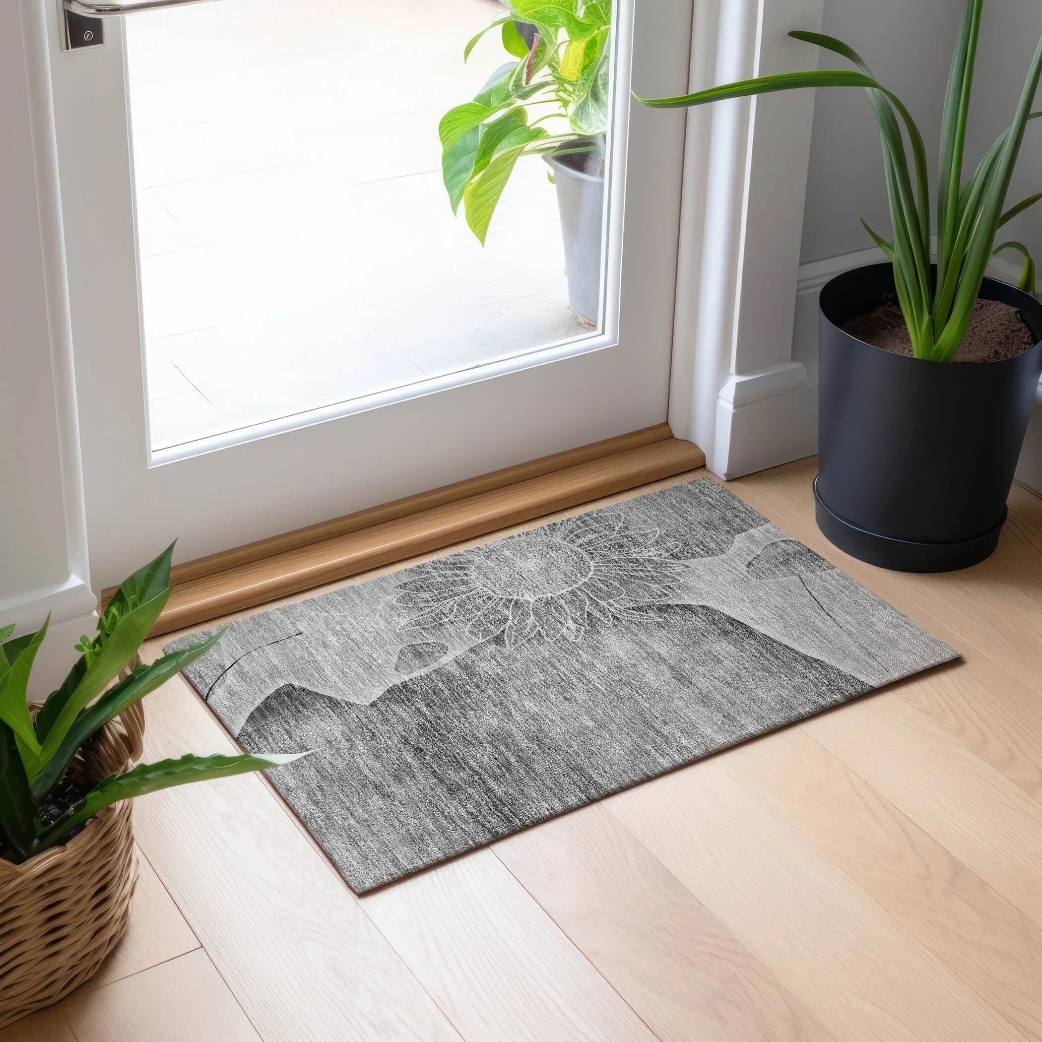 Machine Washable Indoor/ Outdoor Chantille Modern Sunflower Rug