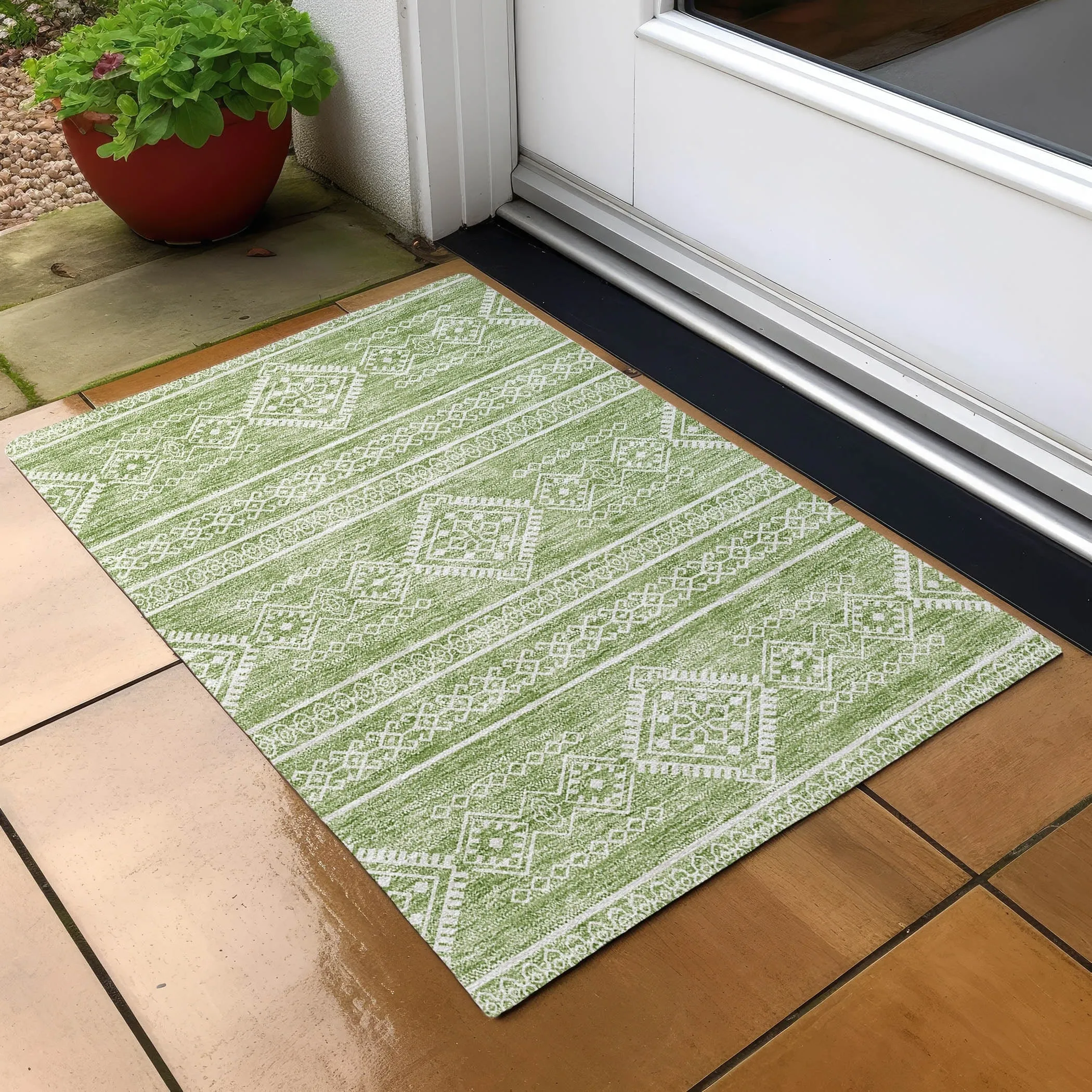 Machine Washable Indoor/ Outdoor Chantille Moroccan Boho Rug