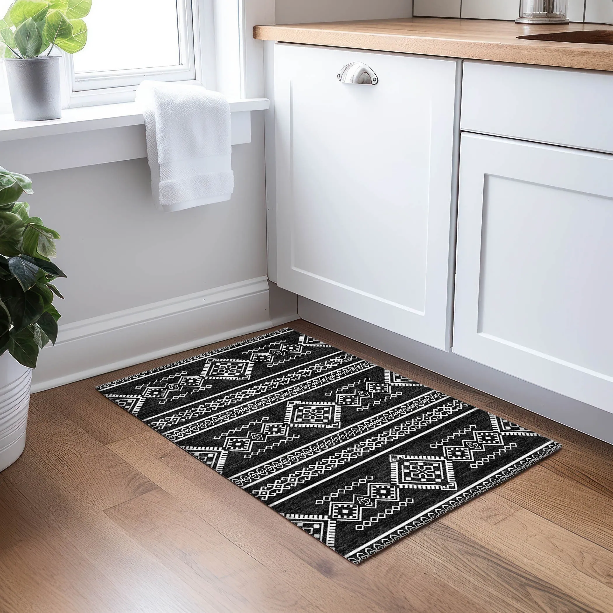 Machine Washable Indoor/ Outdoor Chantille Moroccan Boho Rug