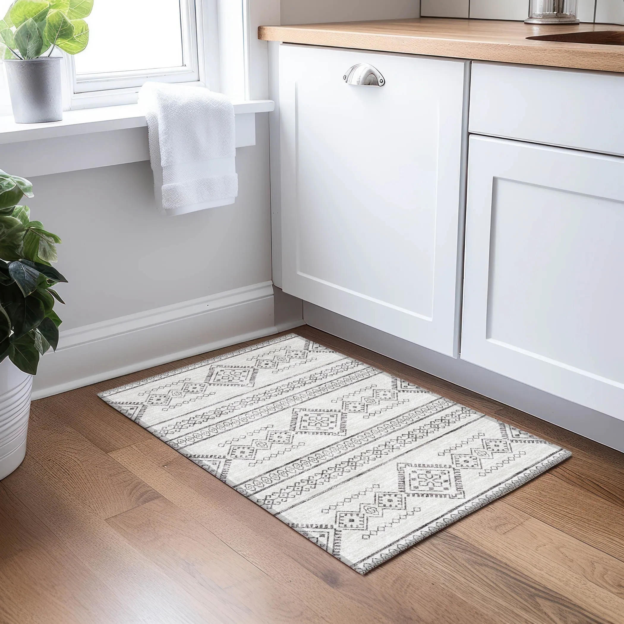 Machine Washable Indoor/ Outdoor Chantille Moroccan Boho Rug