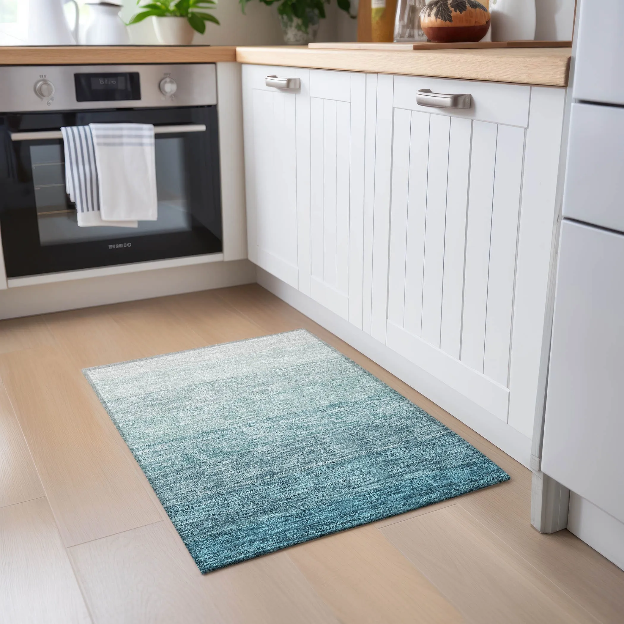 Machine Washable Indoor/ Outdoor Chantille Ombre Solid Rug