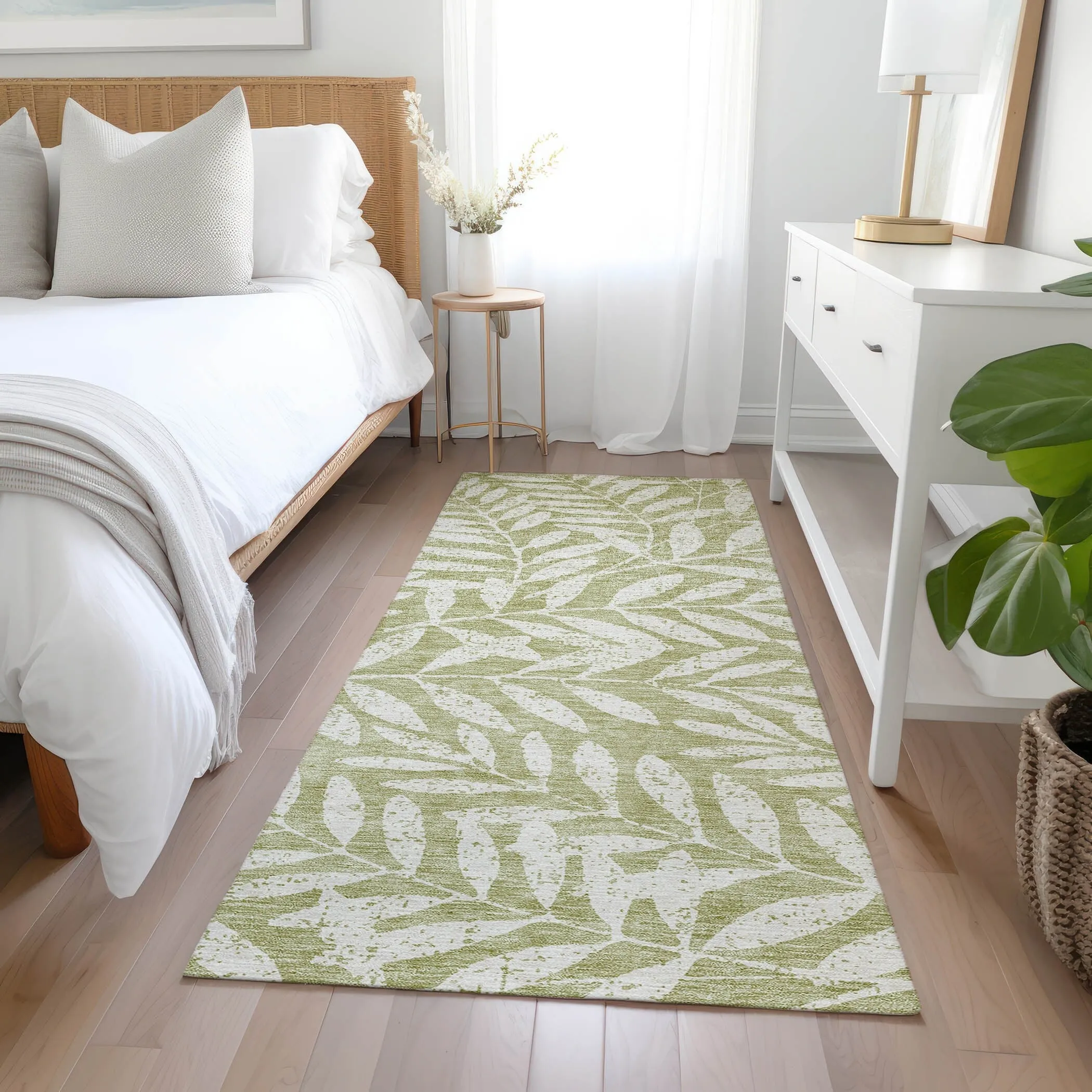 Machine Washable Indoor/ Outdoor Chantille Palm Rug