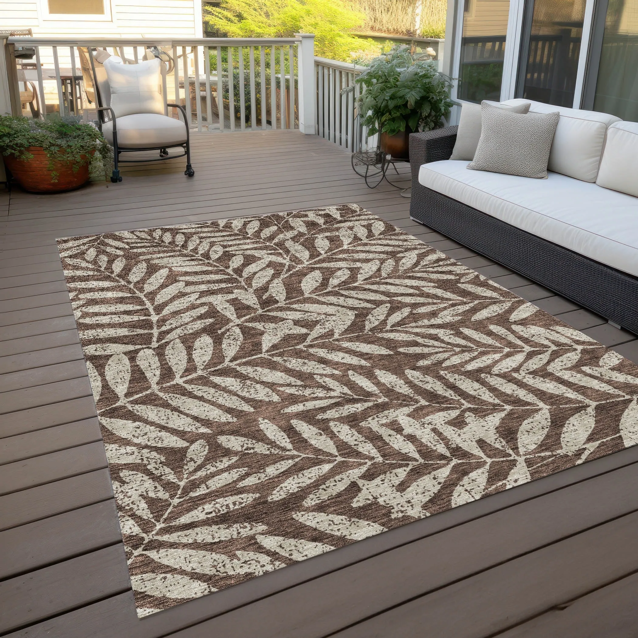 Machine Washable Indoor/ Outdoor Chantille Palm Rug