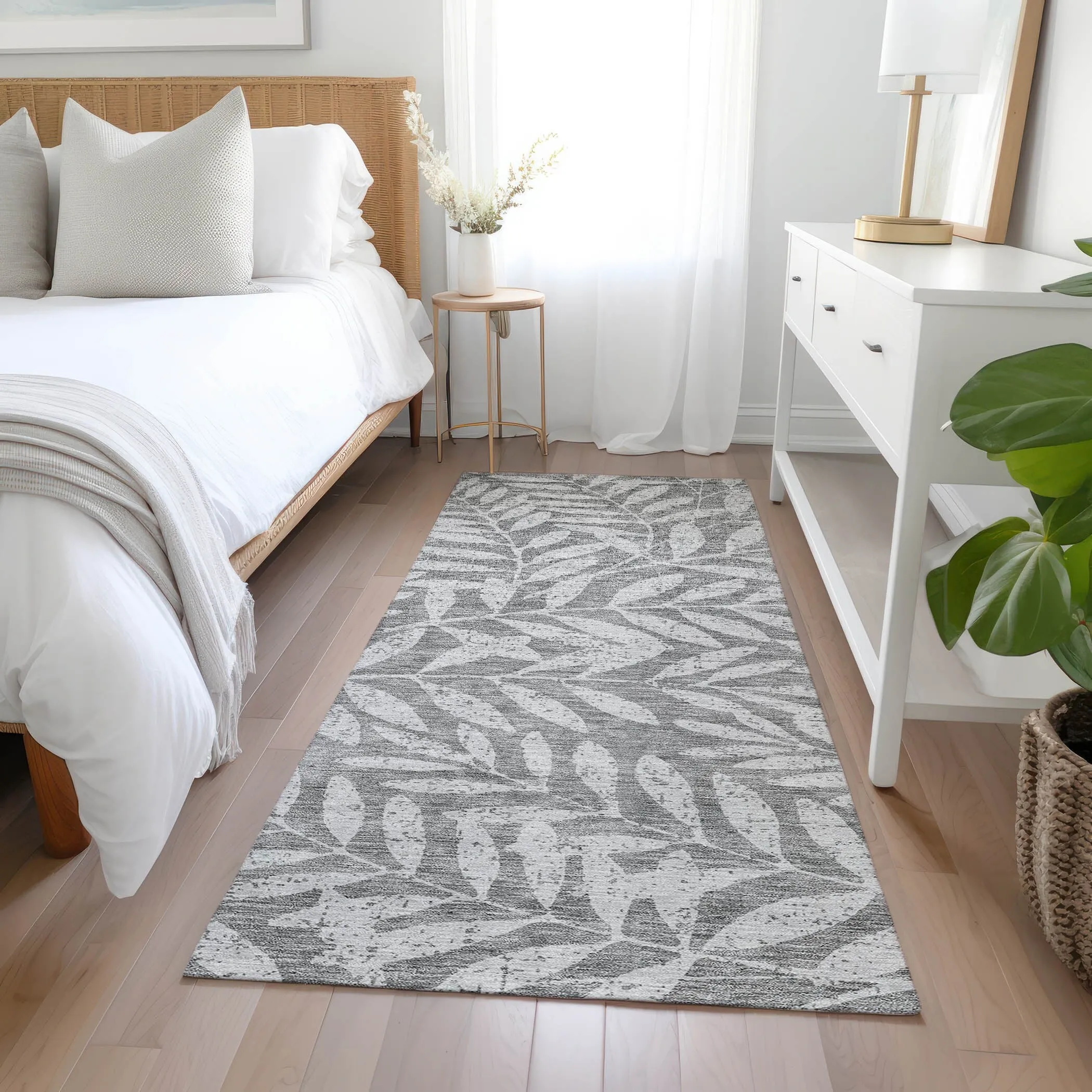 Machine Washable Indoor/ Outdoor Chantille Palm Rug