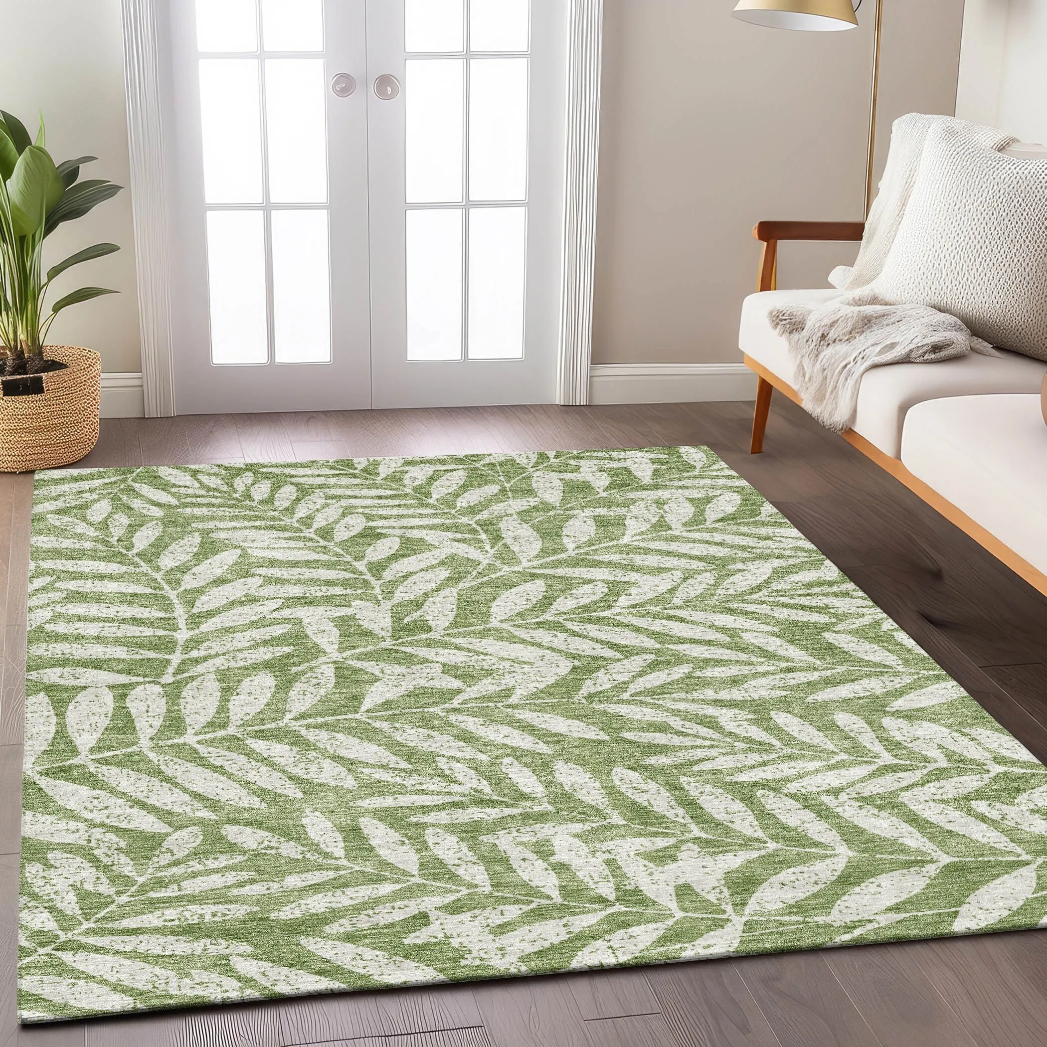 Machine Washable Indoor/ Outdoor Chantille Palm Rug