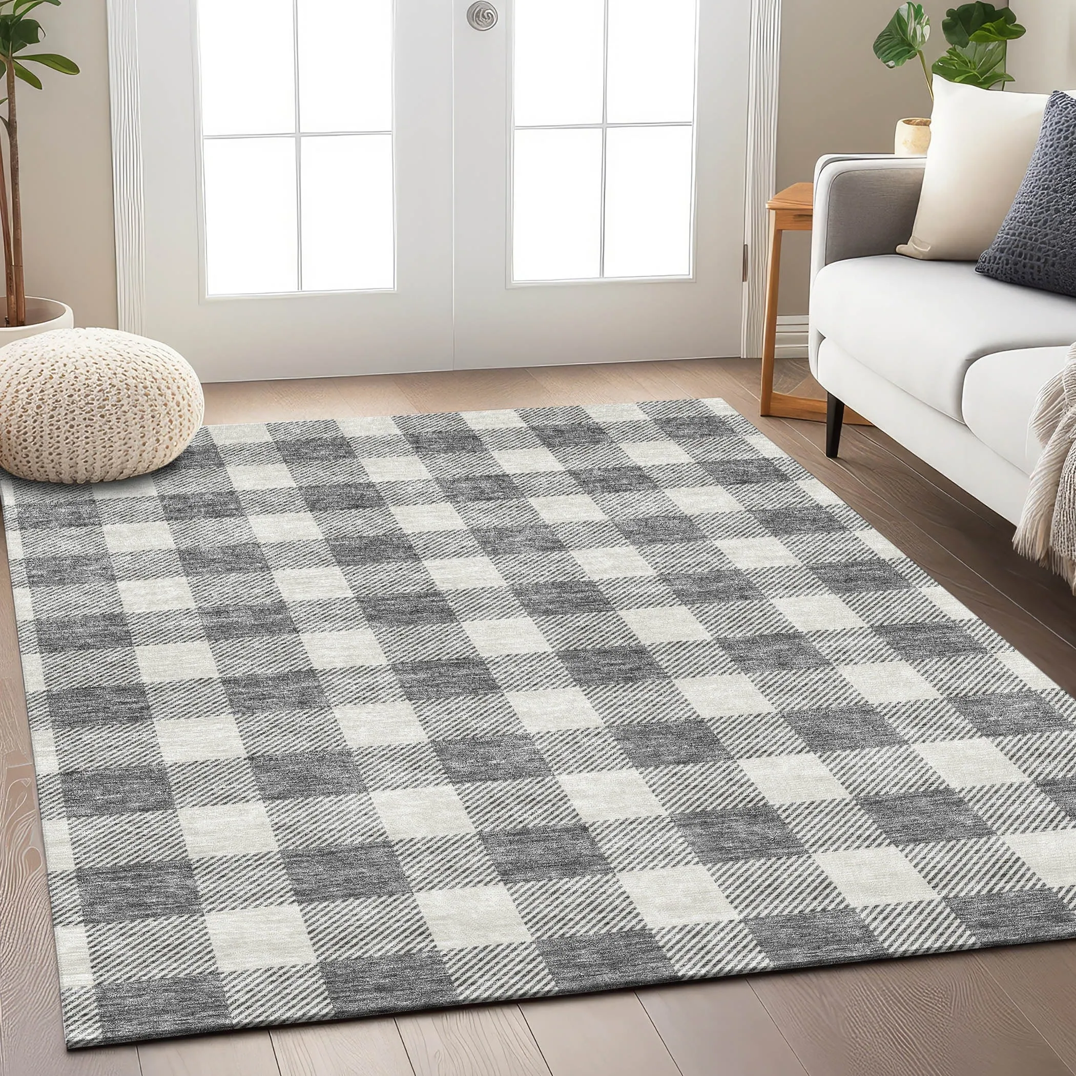 Machine Washable Indoor/ Outdoor Chantille Plaid Rug