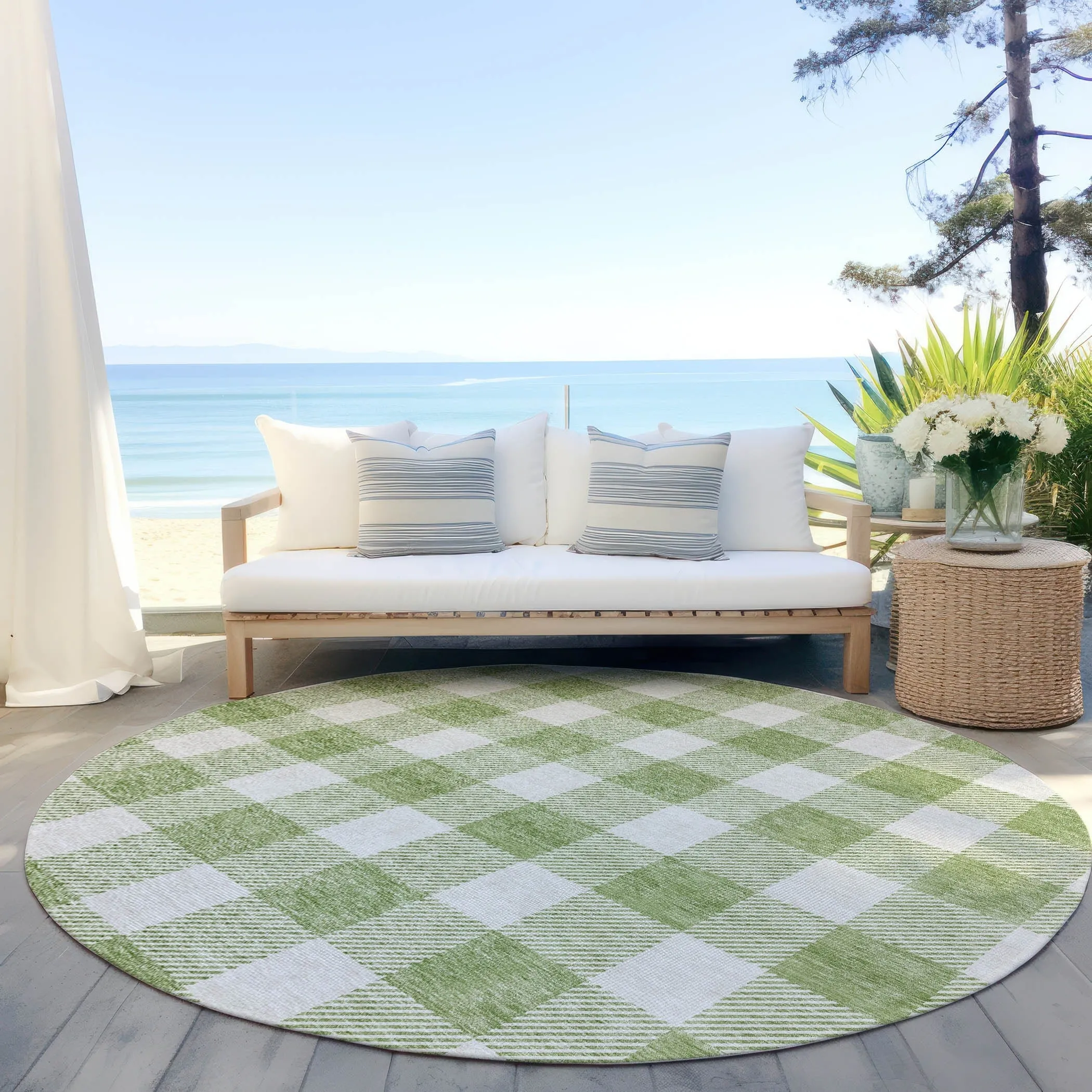 Machine Washable Indoor/ Outdoor Chantille Plaid Rug