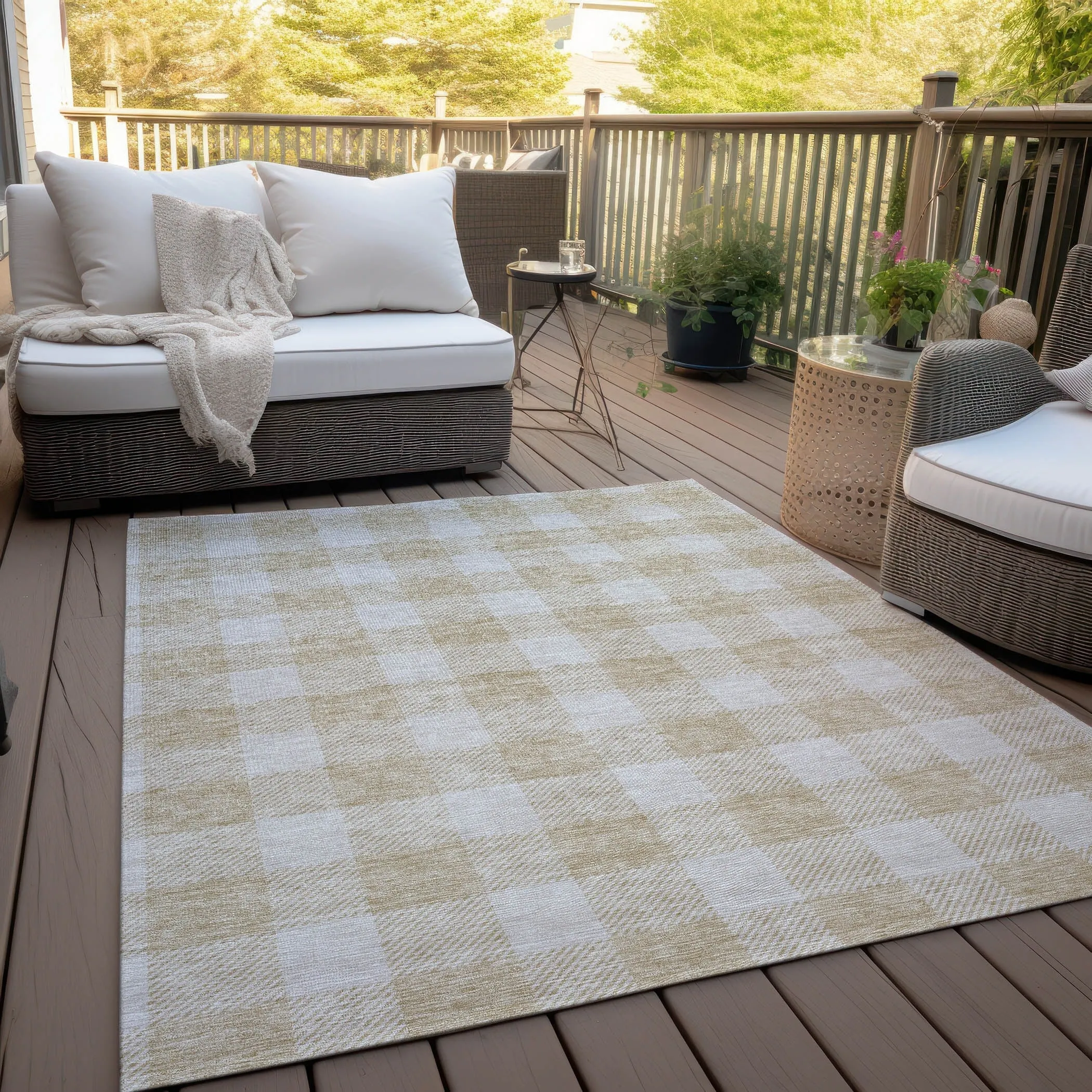 Machine Washable Indoor/ Outdoor Chantille Plaid Rug