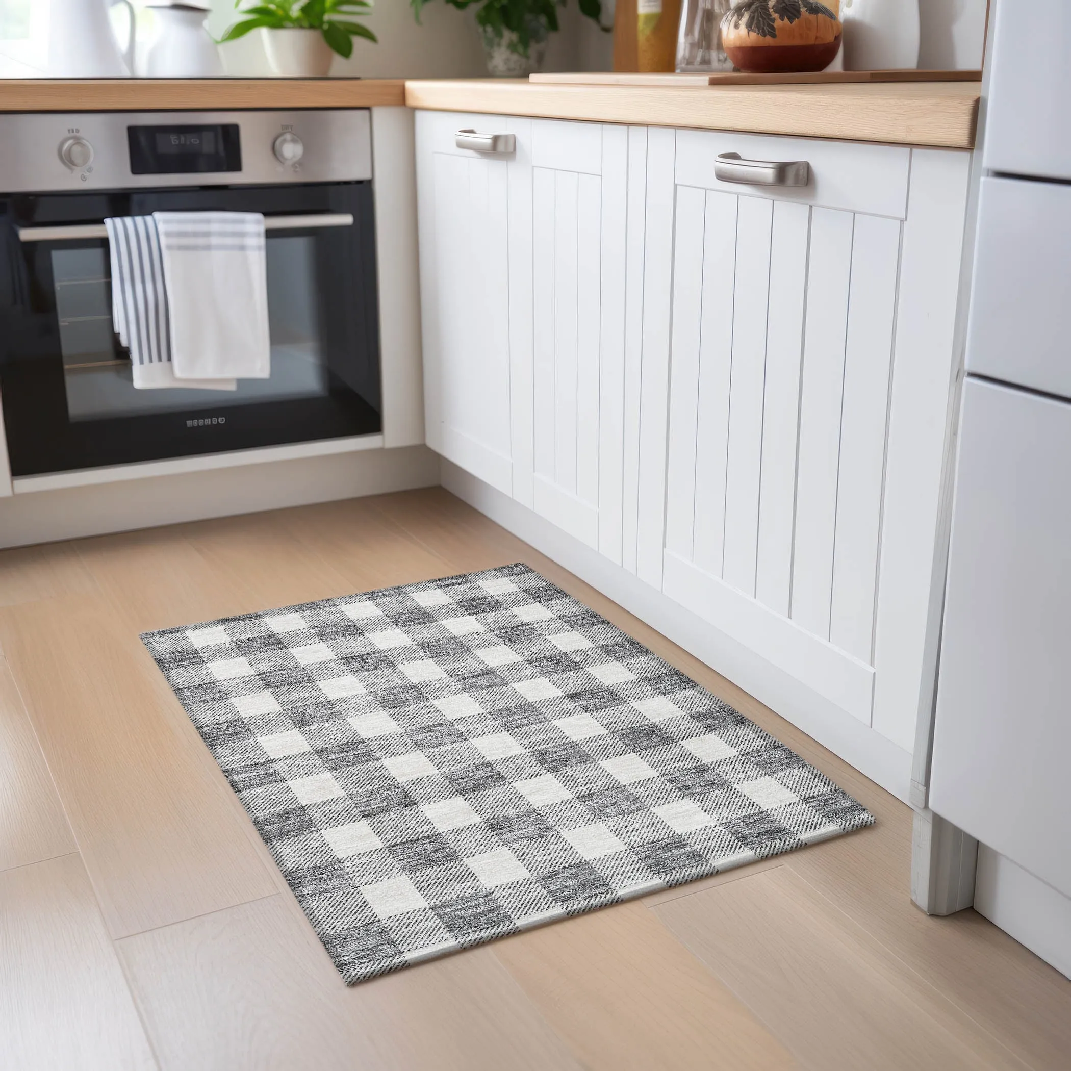 Machine Washable Indoor/ Outdoor Chantille Plaid Rug