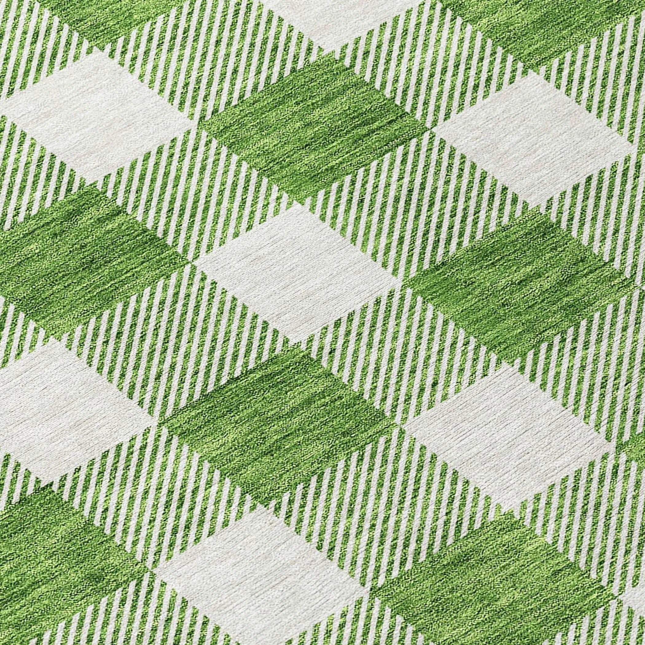 Machine Washable Indoor/ Outdoor Chantille Plaid Rug
