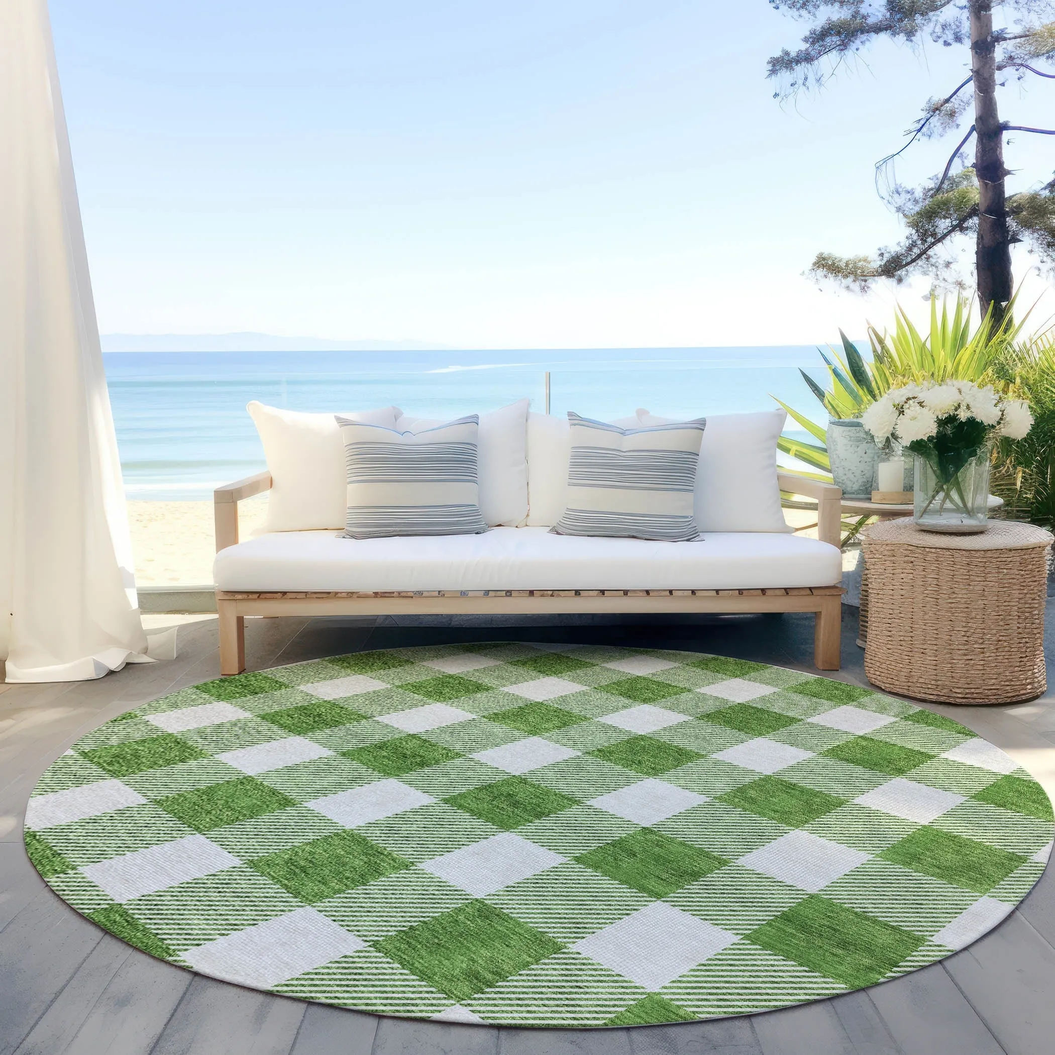 Machine Washable Indoor/ Outdoor Chantille Plaid Rug