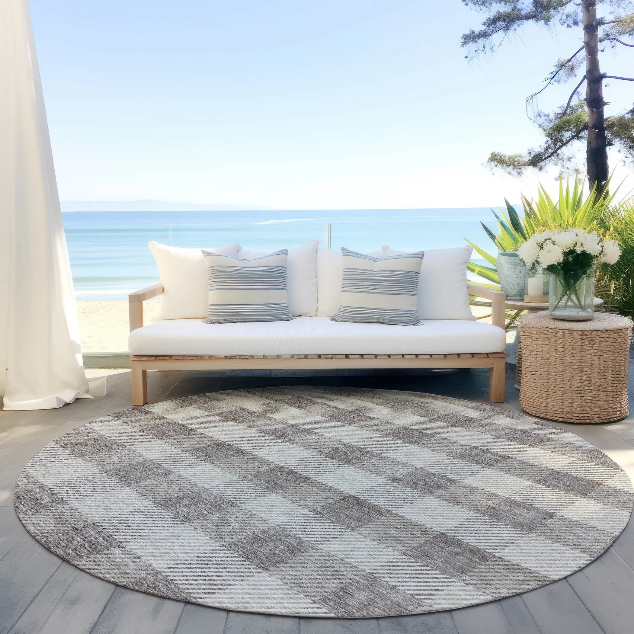 Machine Washable Indoor/ Outdoor Chantille Plaid Stripe Rug