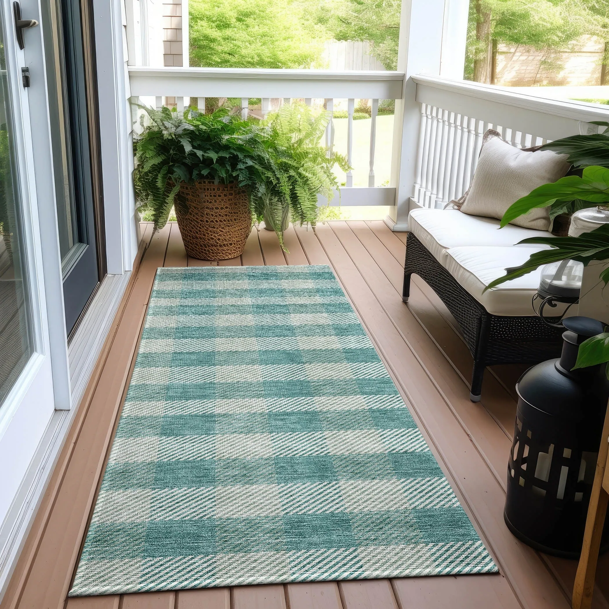 Machine Washable Indoor/ Outdoor Chantille Plaid Stripe Rug