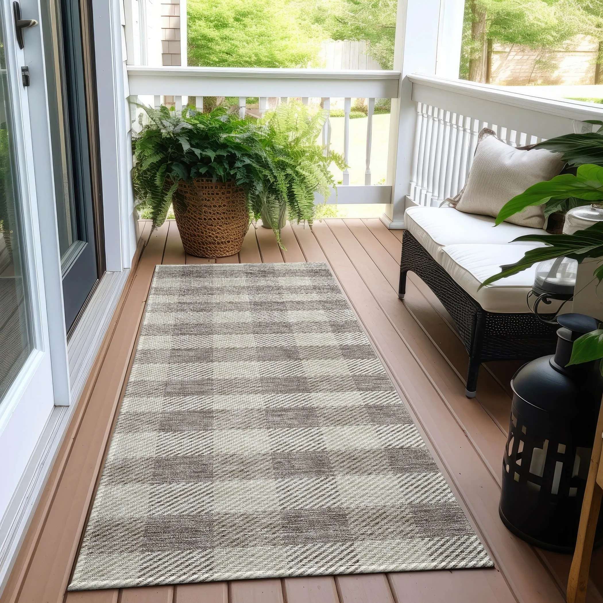 Machine Washable Indoor/ Outdoor Chantille Plaid Stripe Rug