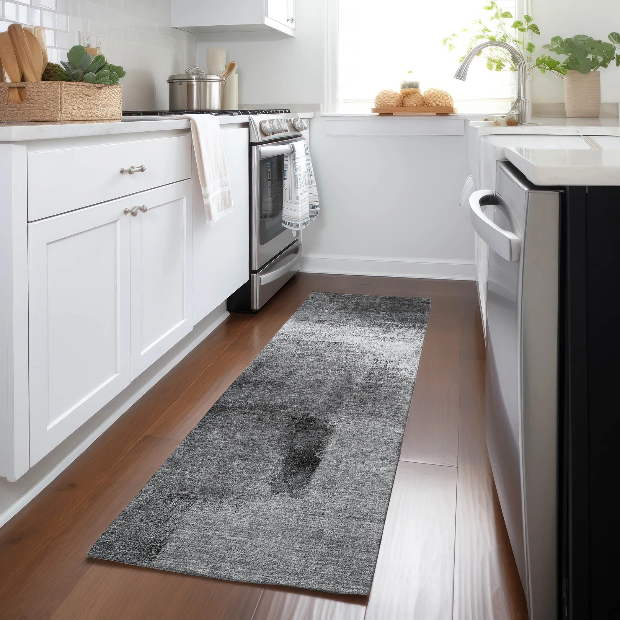Machine Washable Indoor/ Outdoor Chantille Solid Ombre Rug