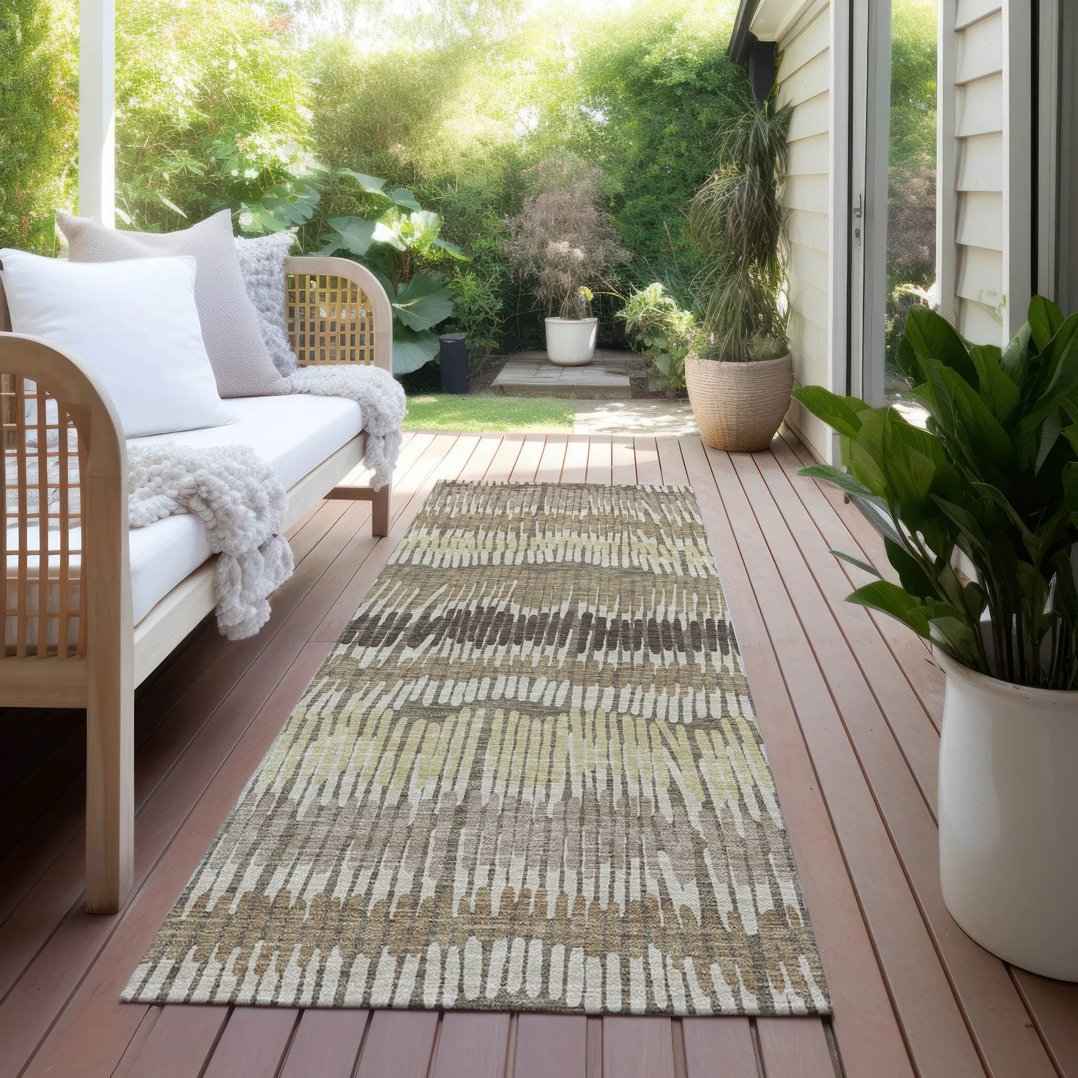 Machine Washable Indoor/ Outdoor Chantille Stripe Abstract Rug