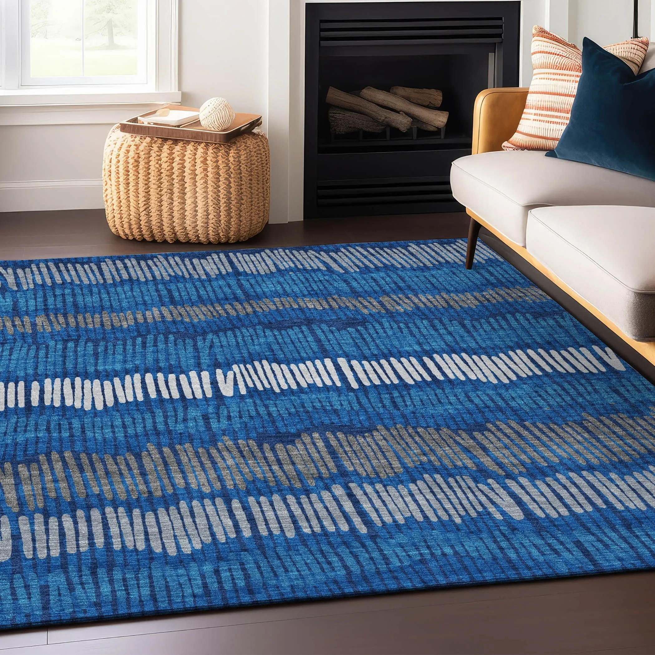 Machine Washable Indoor/ Outdoor Chantille Stripe Abstract Rug