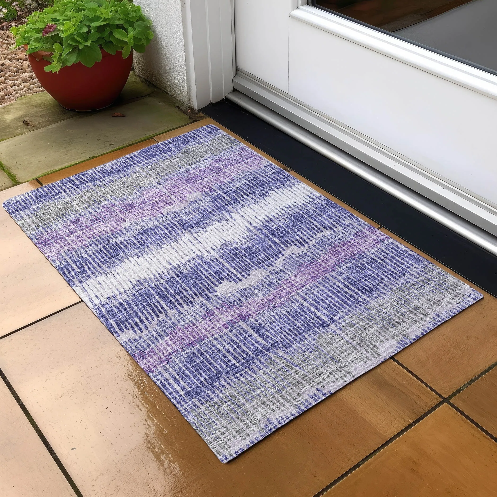Machine Washable Indoor/ Outdoor Chantille Stripe Abstract Rug