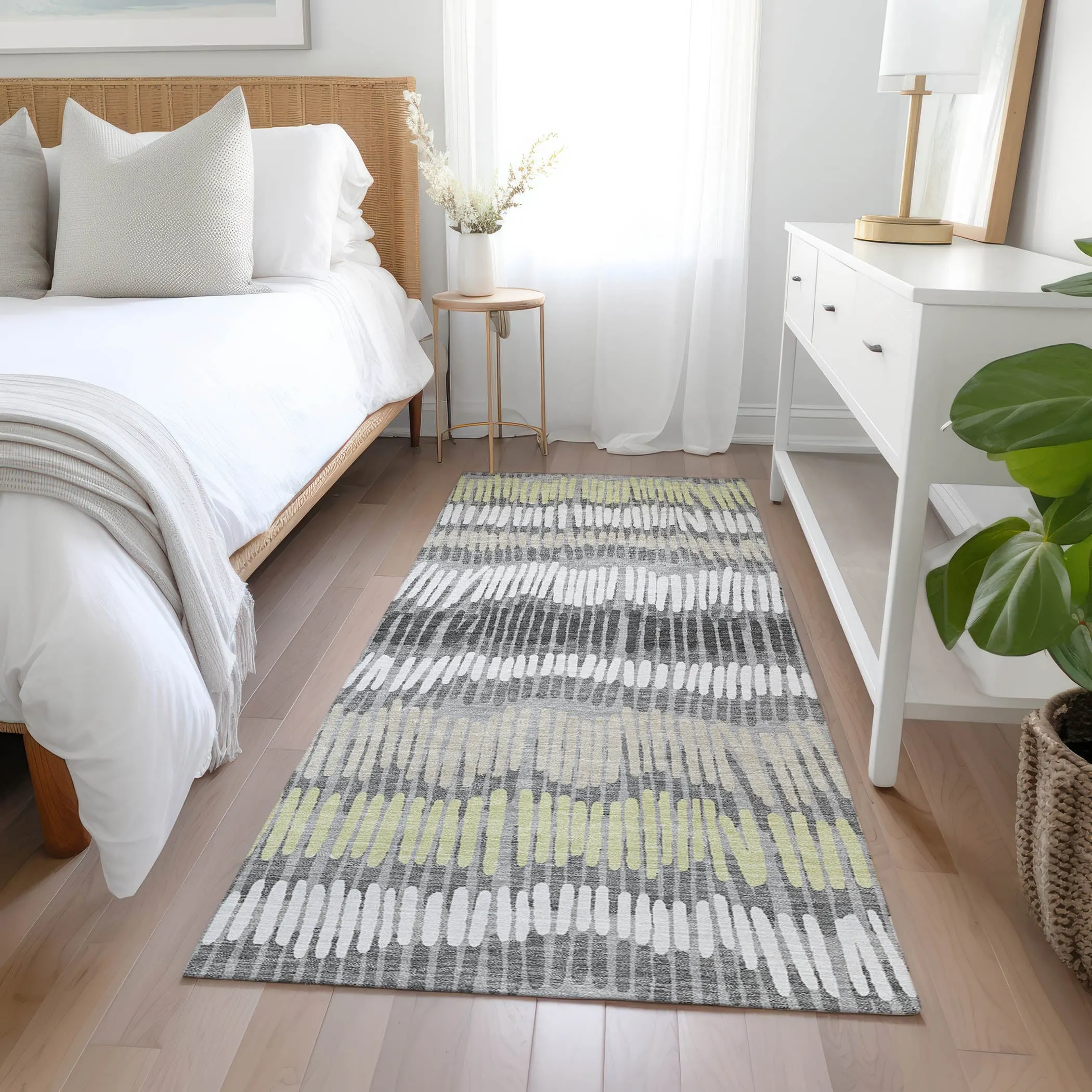 Machine Washable Indoor/ Outdoor Chantille Stripe Abstract Rug