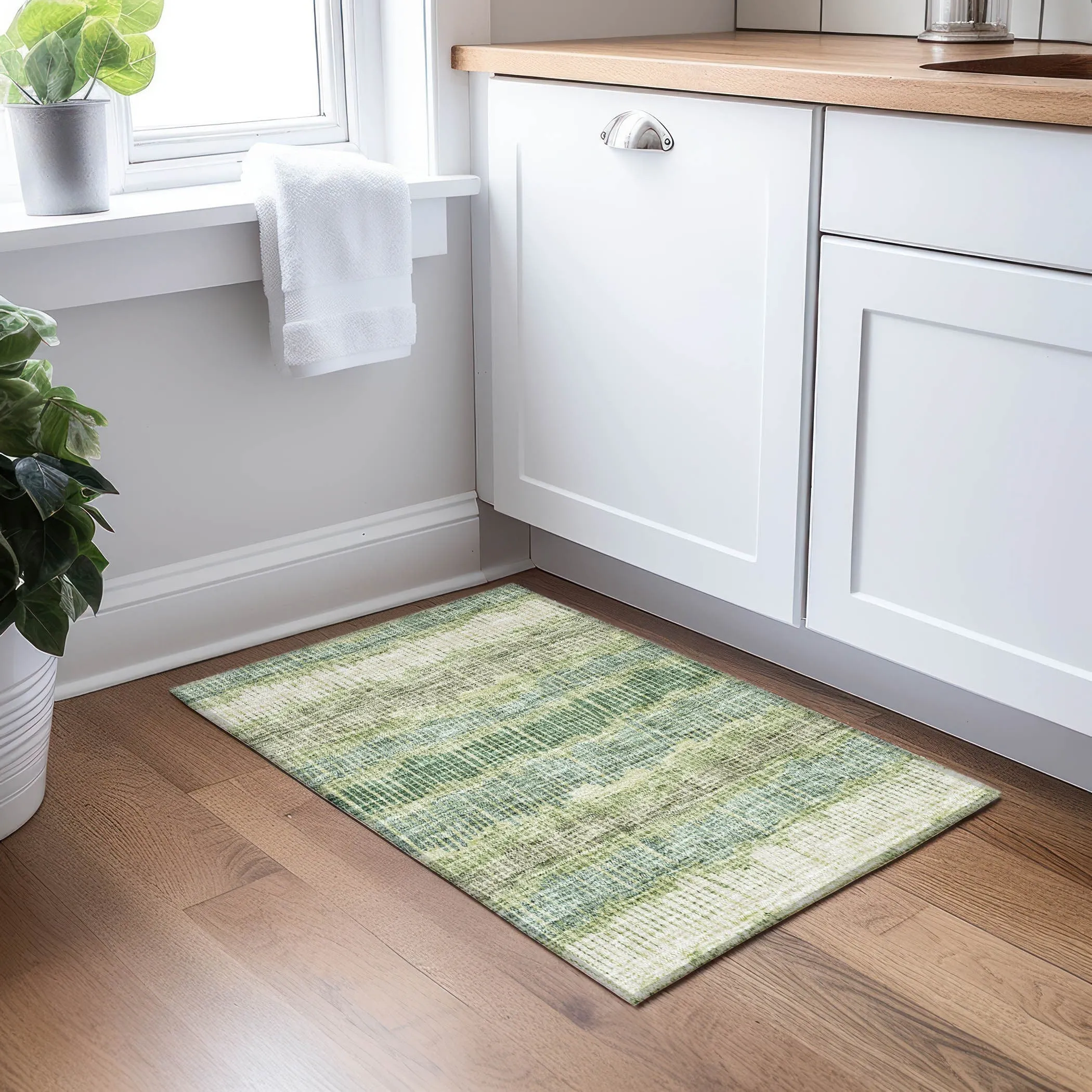Machine Washable Indoor/ Outdoor Chantille Stripe Abstract Rug