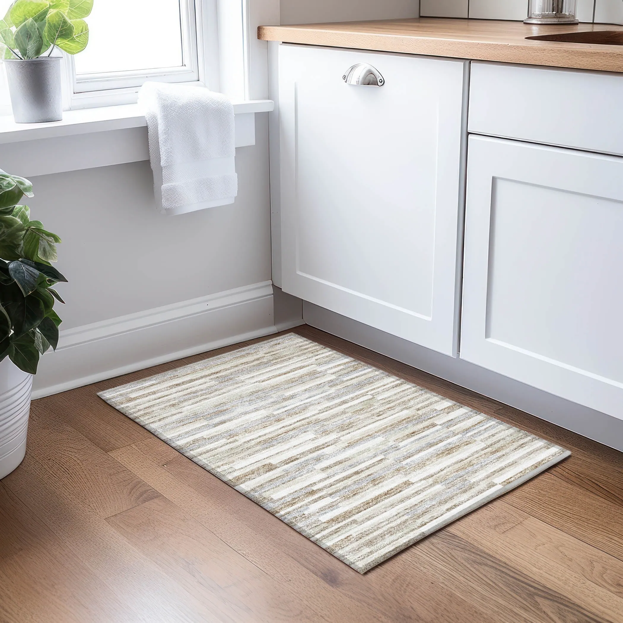 Machine Washable Indoor/ Outdoor Chantille Stripes Modern Rug