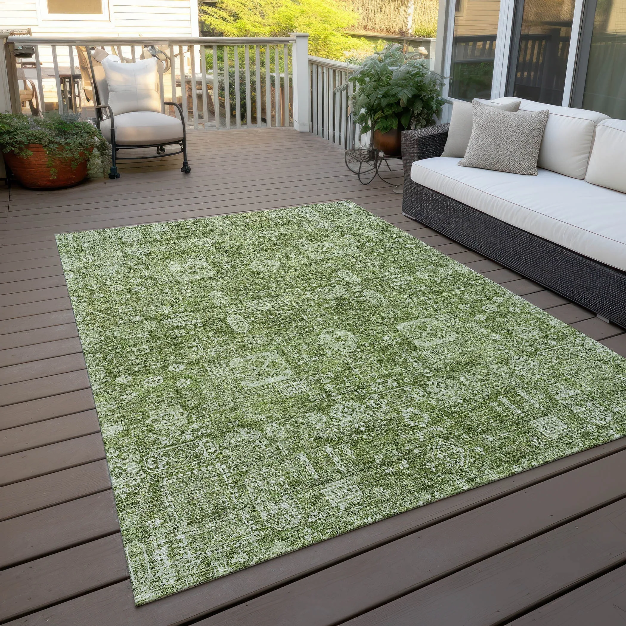 Machine Washable Indoor/ Outdoor Chantille Vintage Traditional Rug