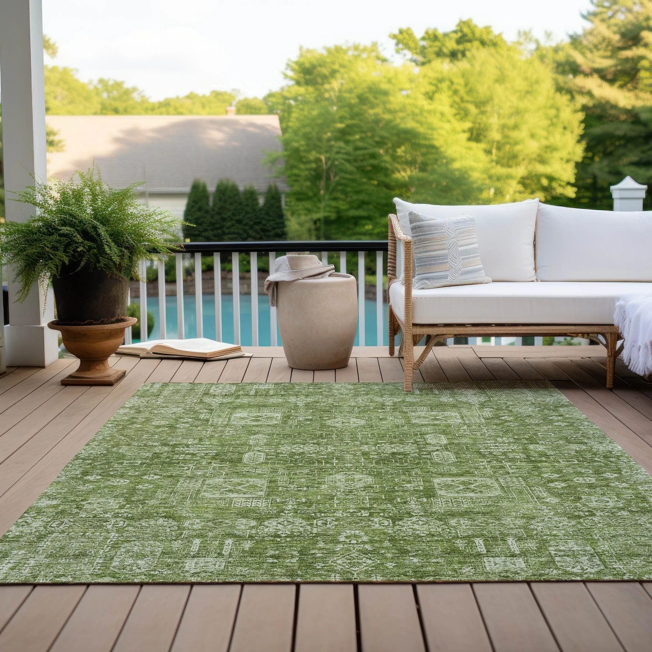 Machine Washable Indoor/ Outdoor Chantille Vintage Traditional Rug