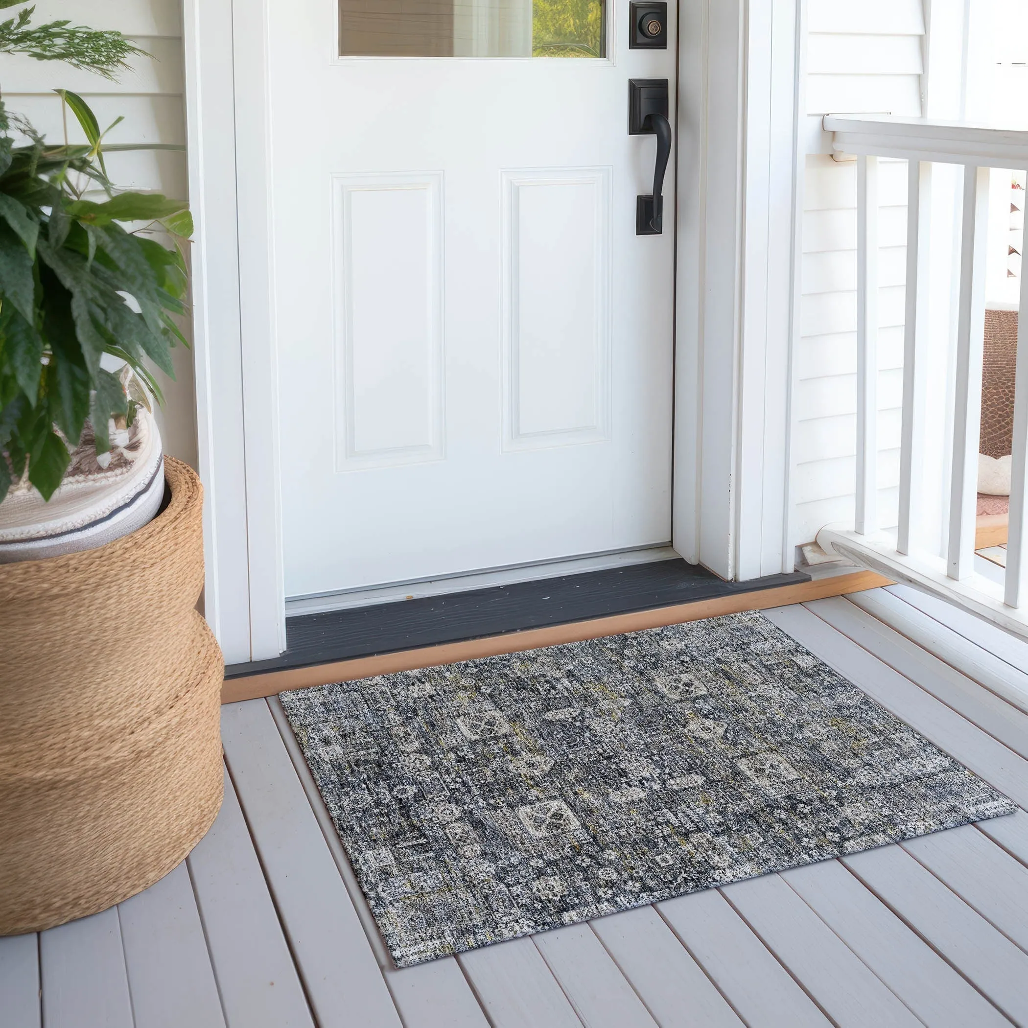Machine Washable Indoor/ Outdoor Chantille Vintage Traditional Rug